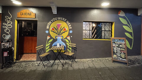 La Reina Cafetería image 1