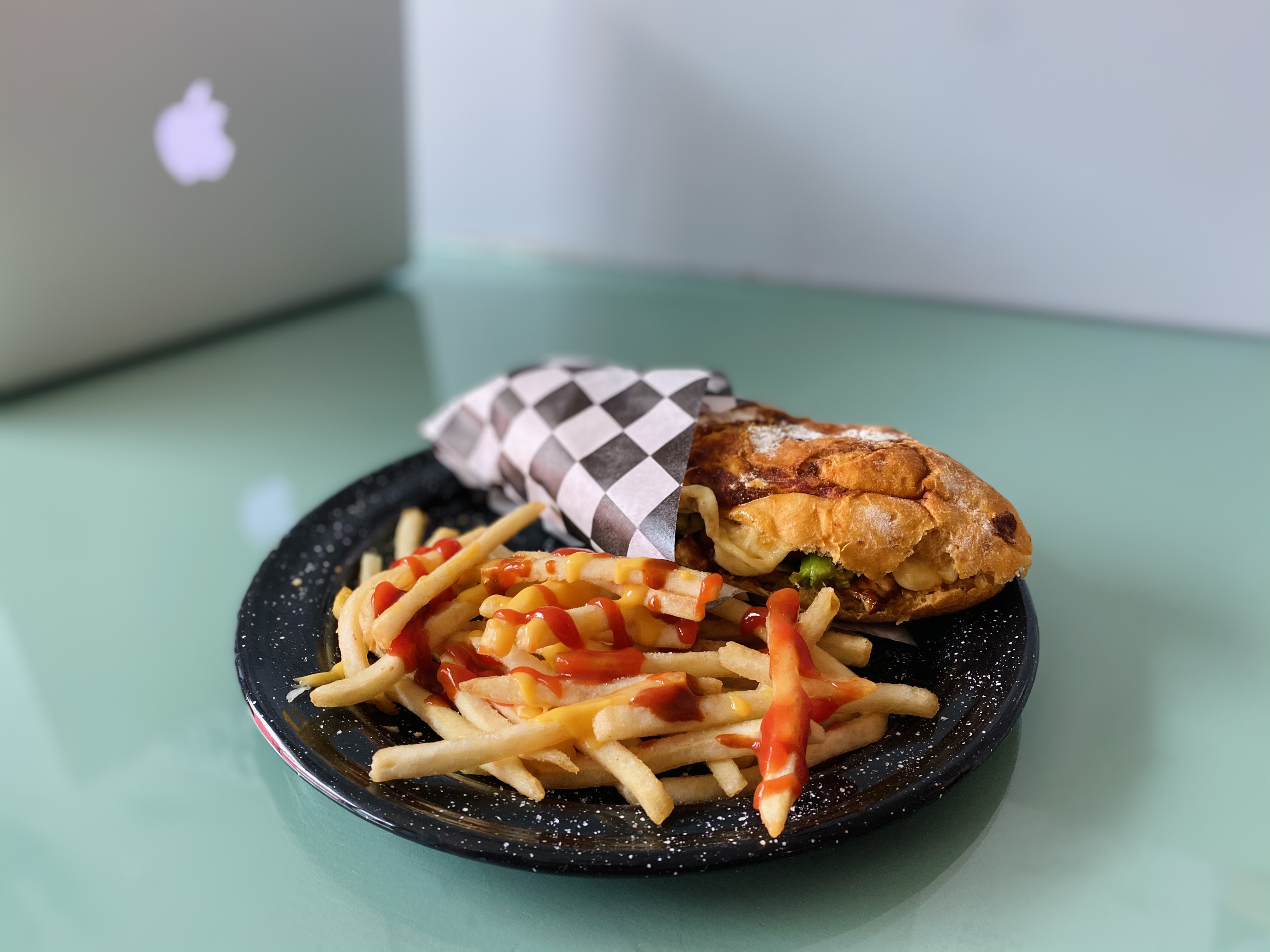 La Reina Cafetería image 7