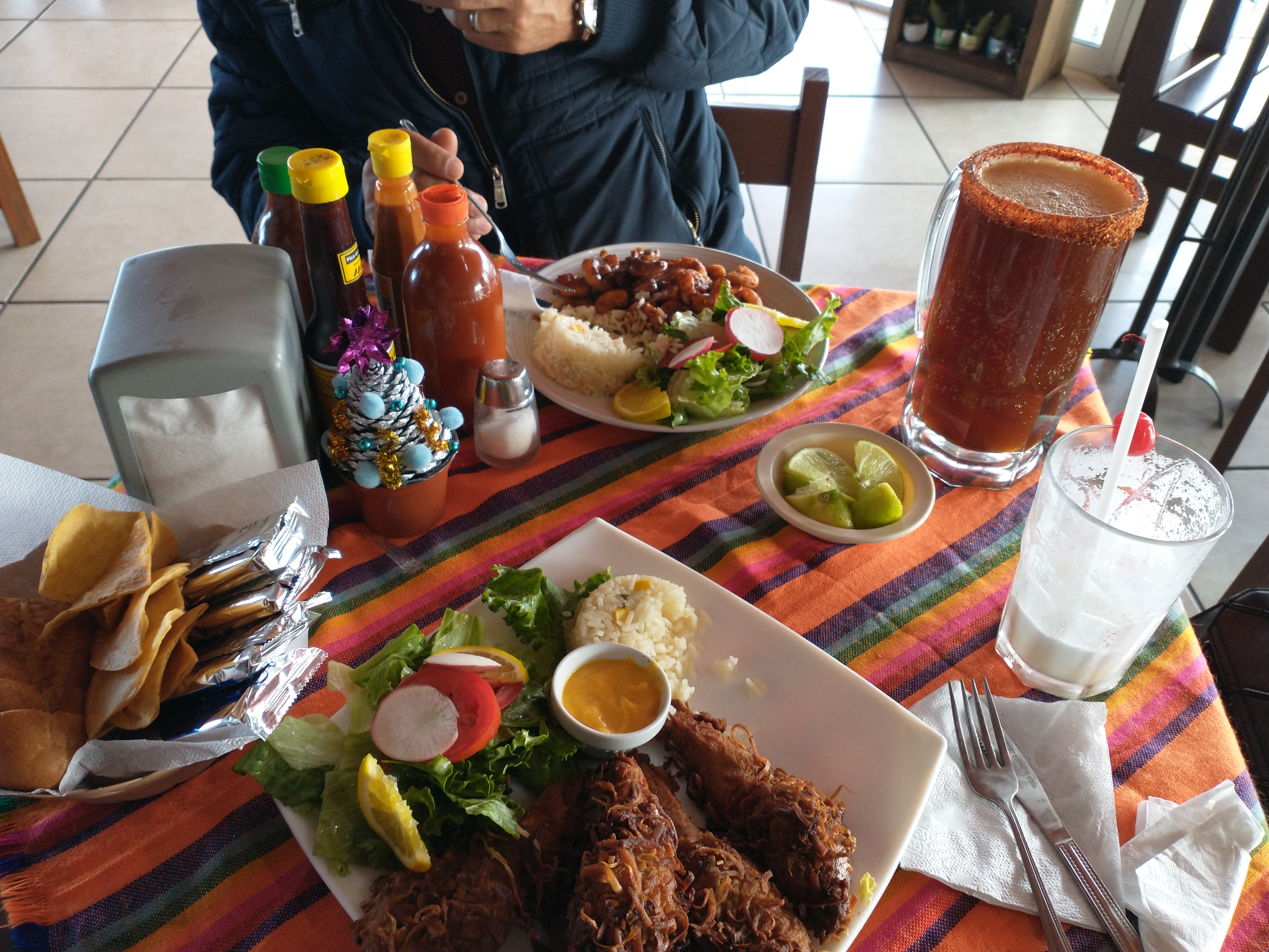 Mariscos "El Tizoc" image 2