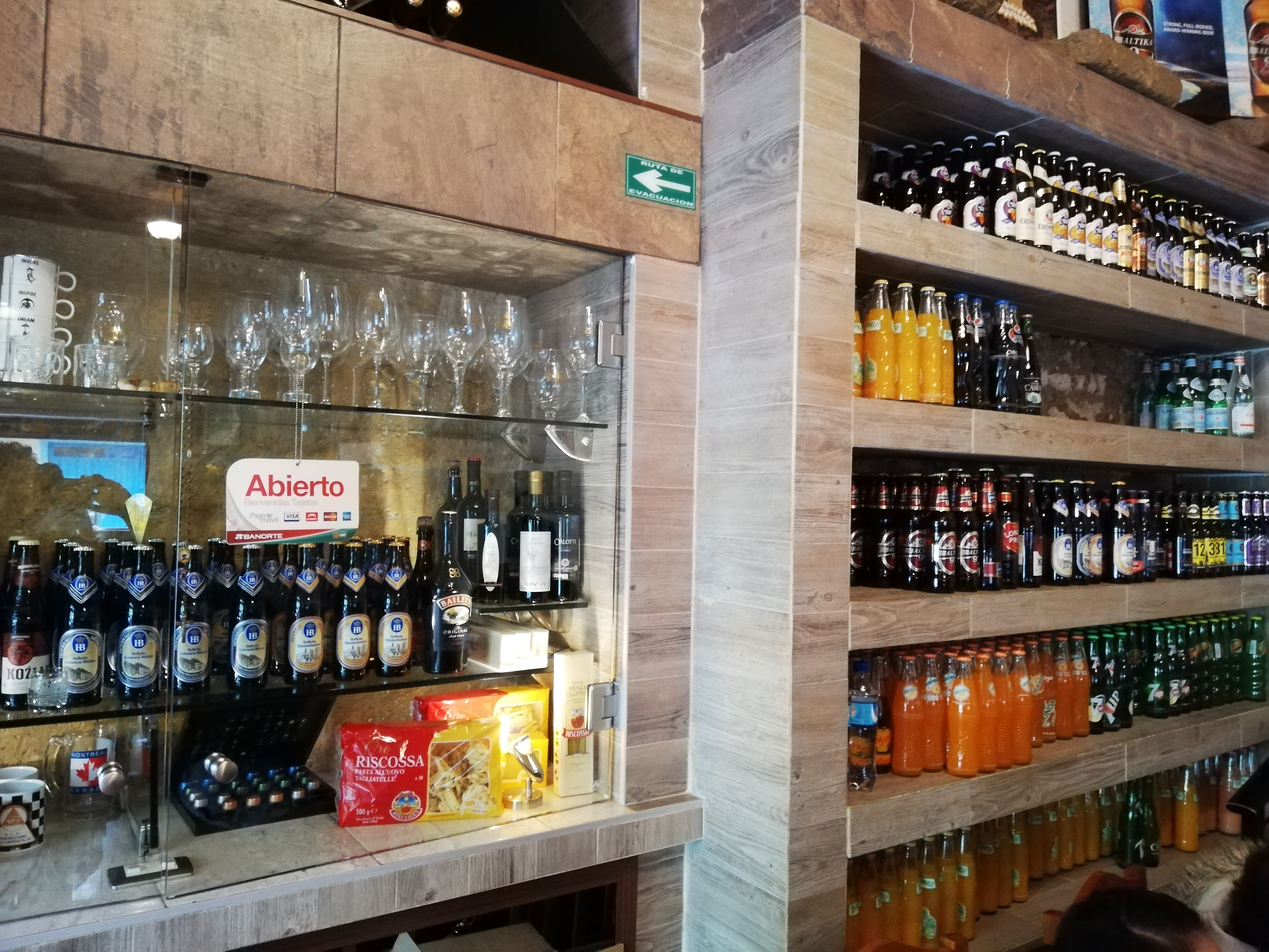 Taquería Valdez image 1