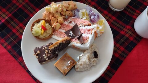 PLACERES - Buffet - image 2