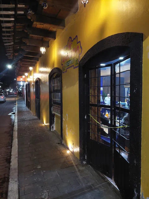 Antojitos Mexicanos Lupita image 1