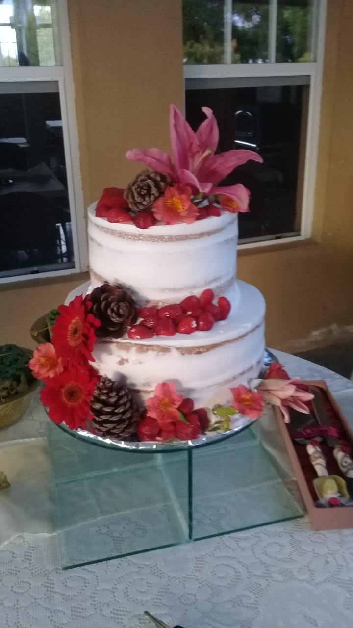 Pasteleria kristal image 3