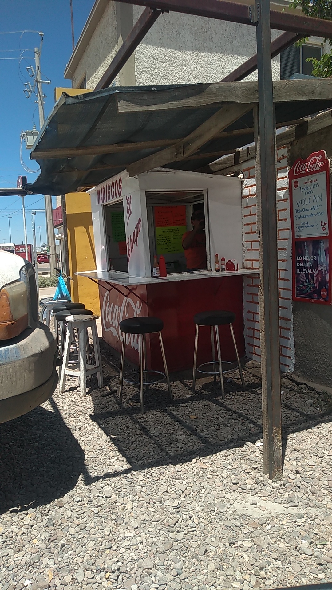 Mariscos El Chapo image 4