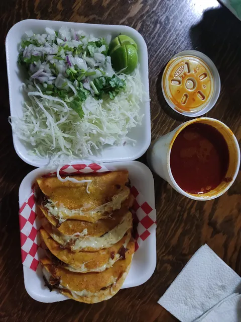 Tacos y Consomes El Wero El Hijo del Indio image 4