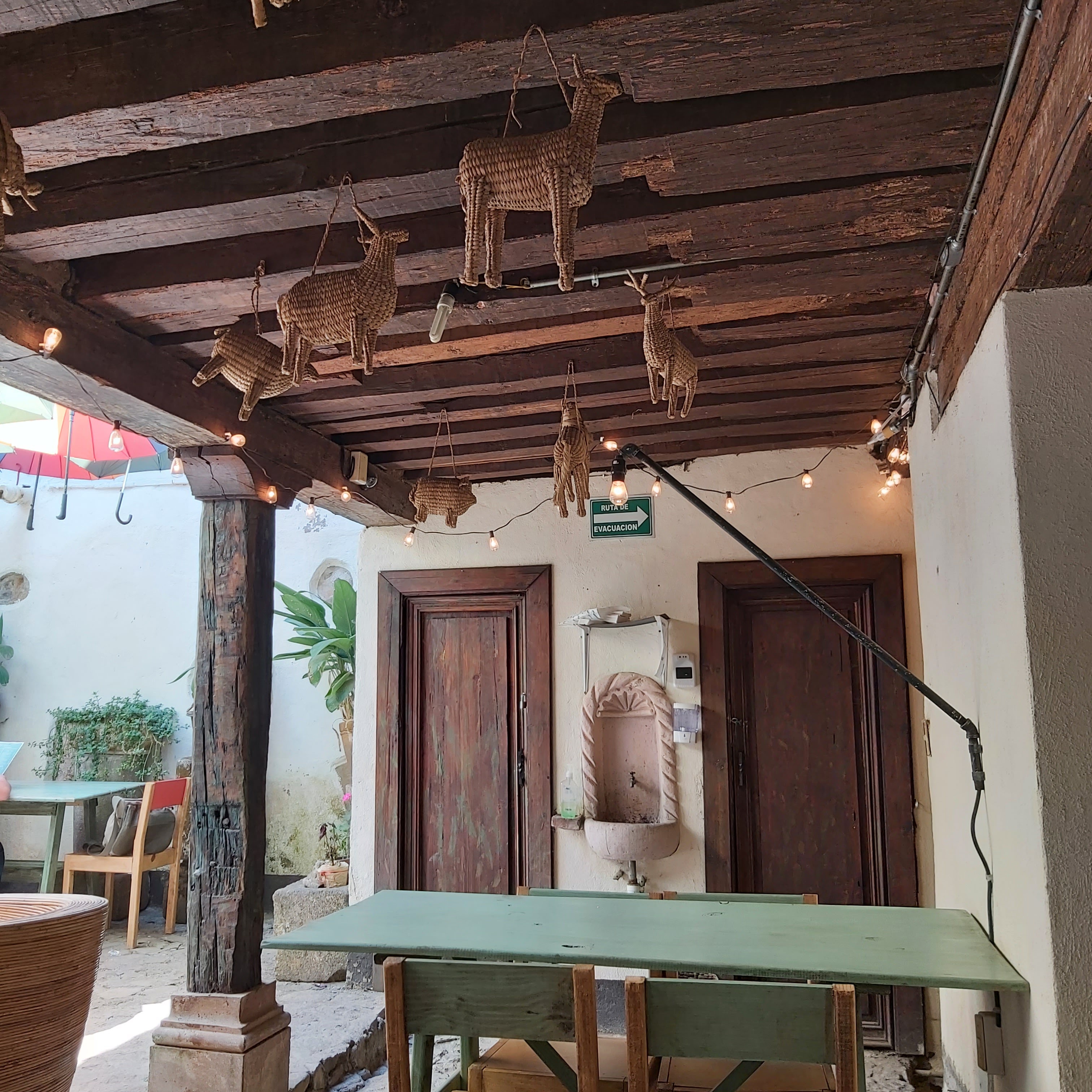 La Canija “Chilaquilería” image 1