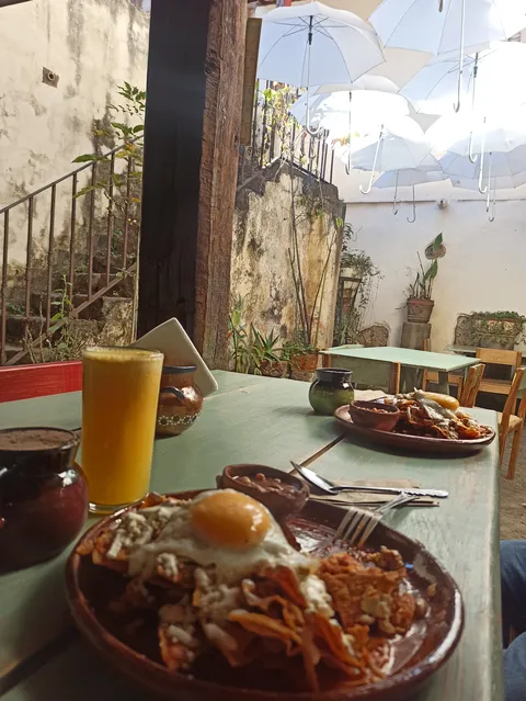 La Canija “Chilaquilería” image 2