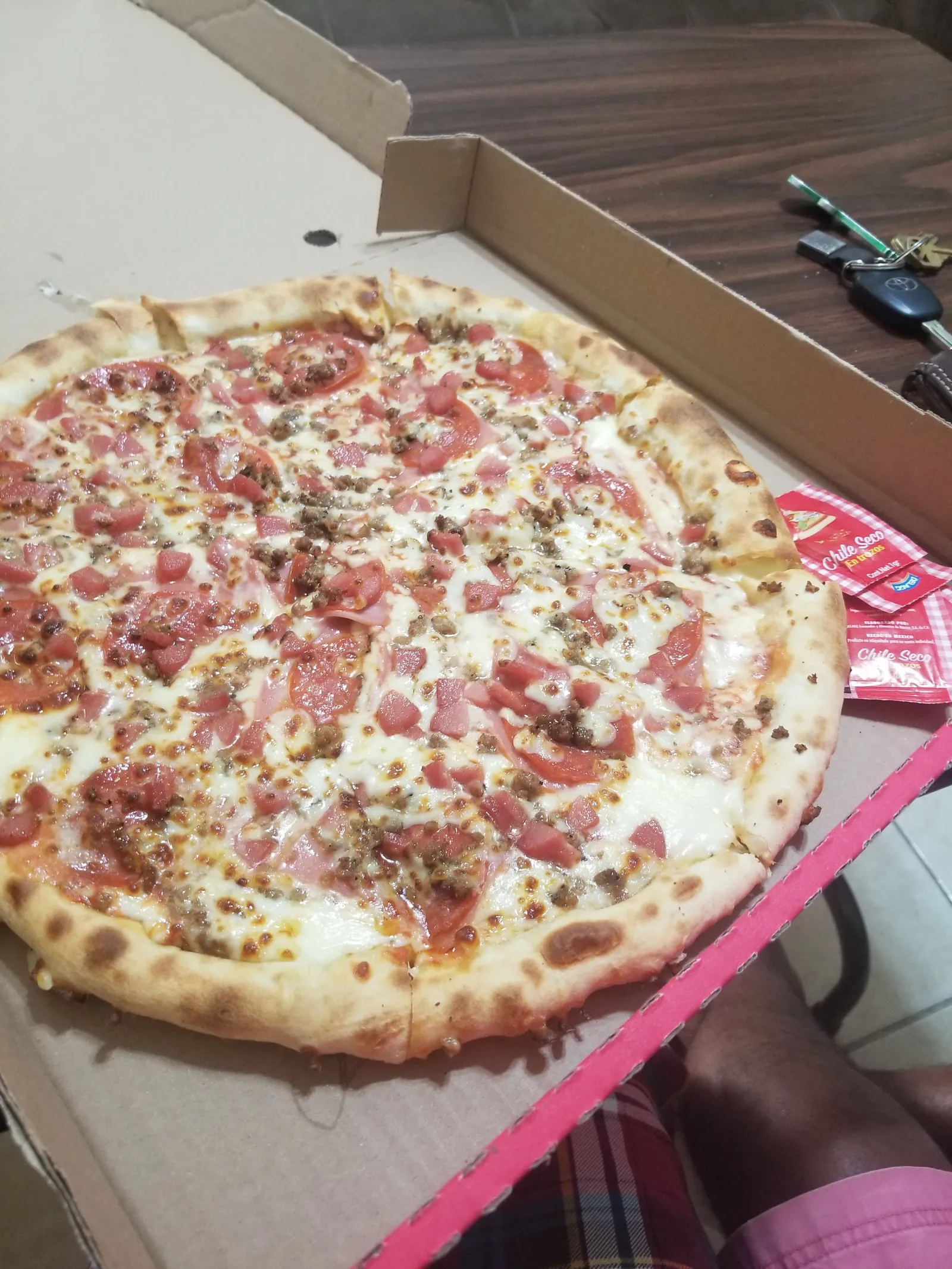 Mostachos pizza Sabinas image 1
