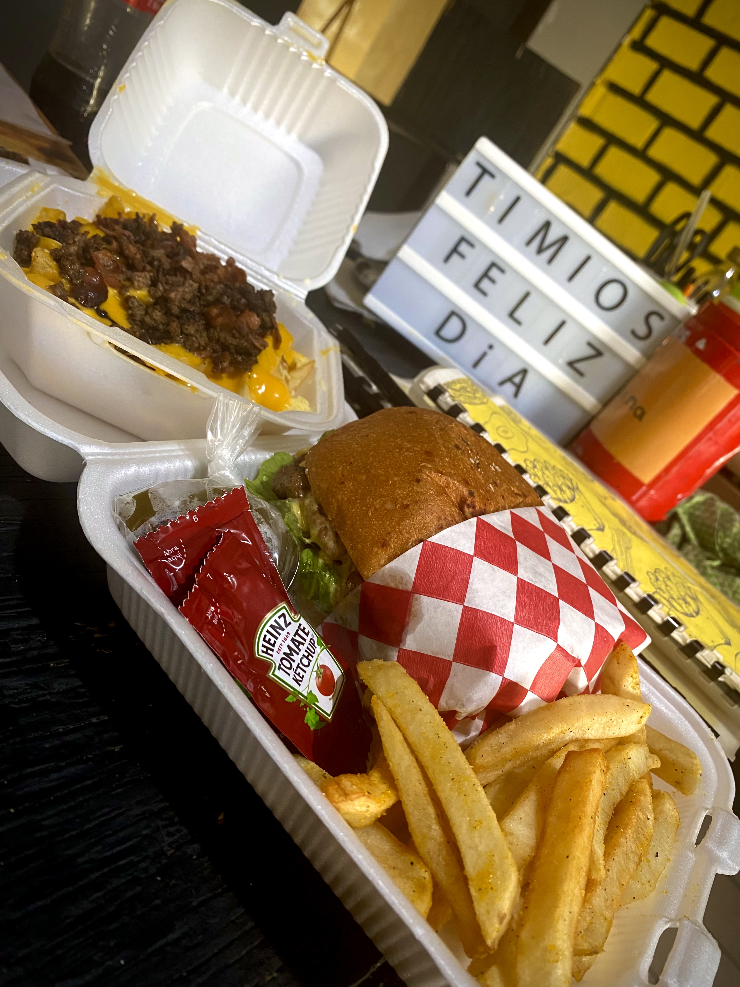 Timios Burger image 2