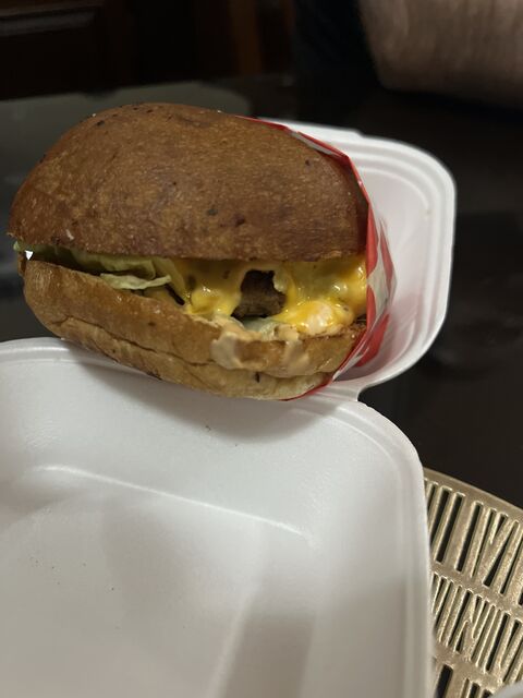 Timios Burger image 5