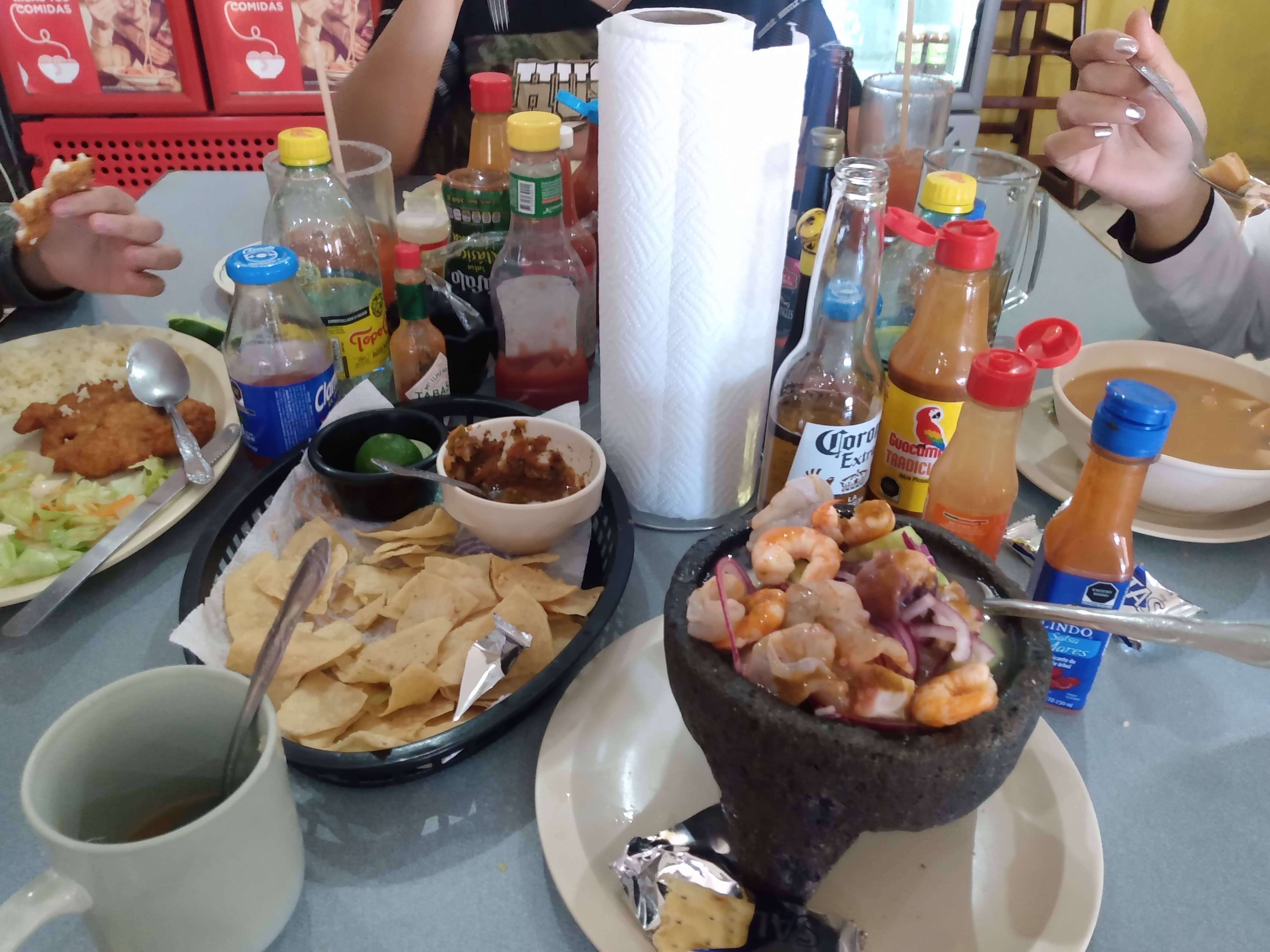 Pelicanos Restaurant image 7