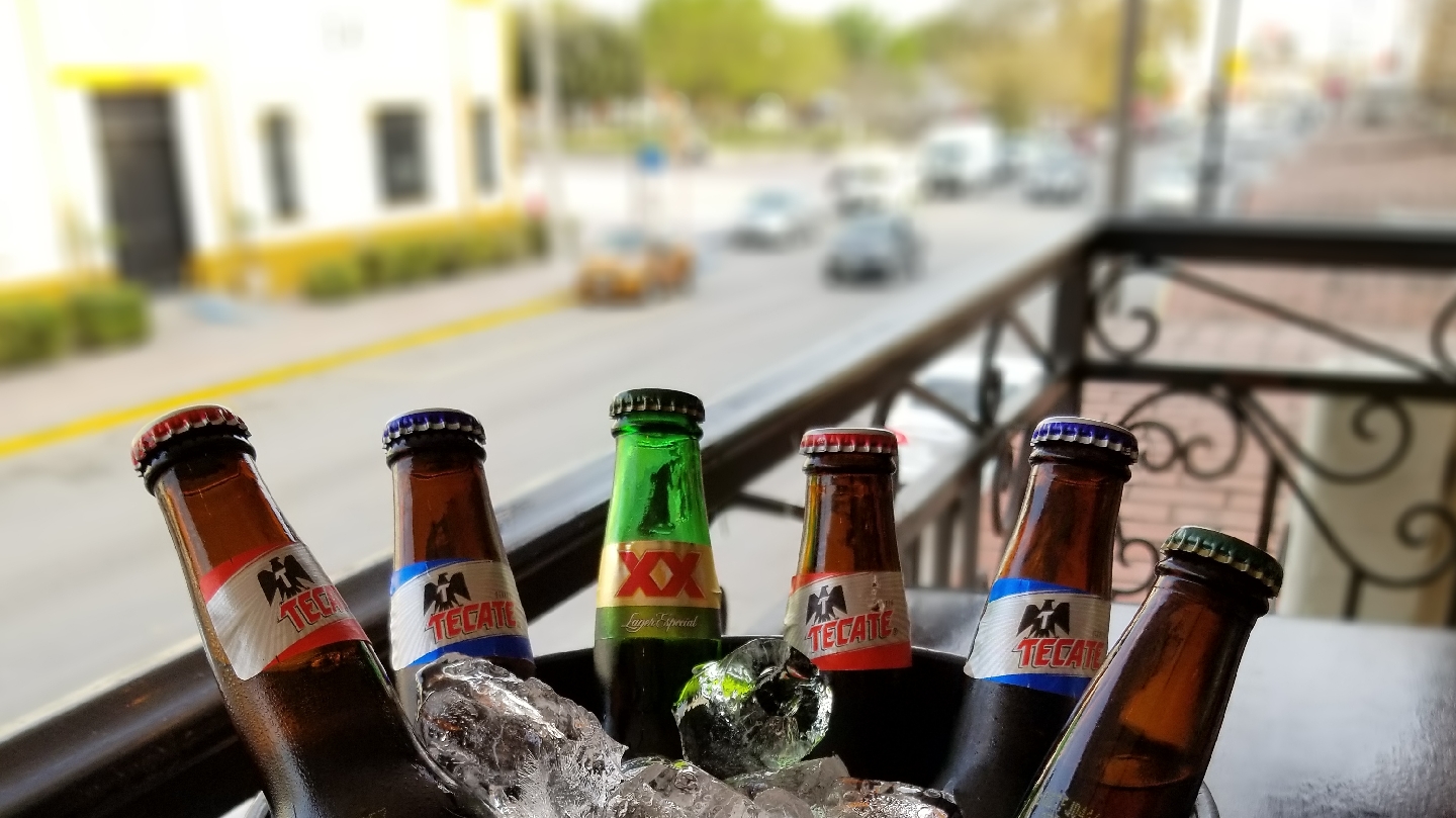 EL MINERAL RESTAURANT & BAR image 2