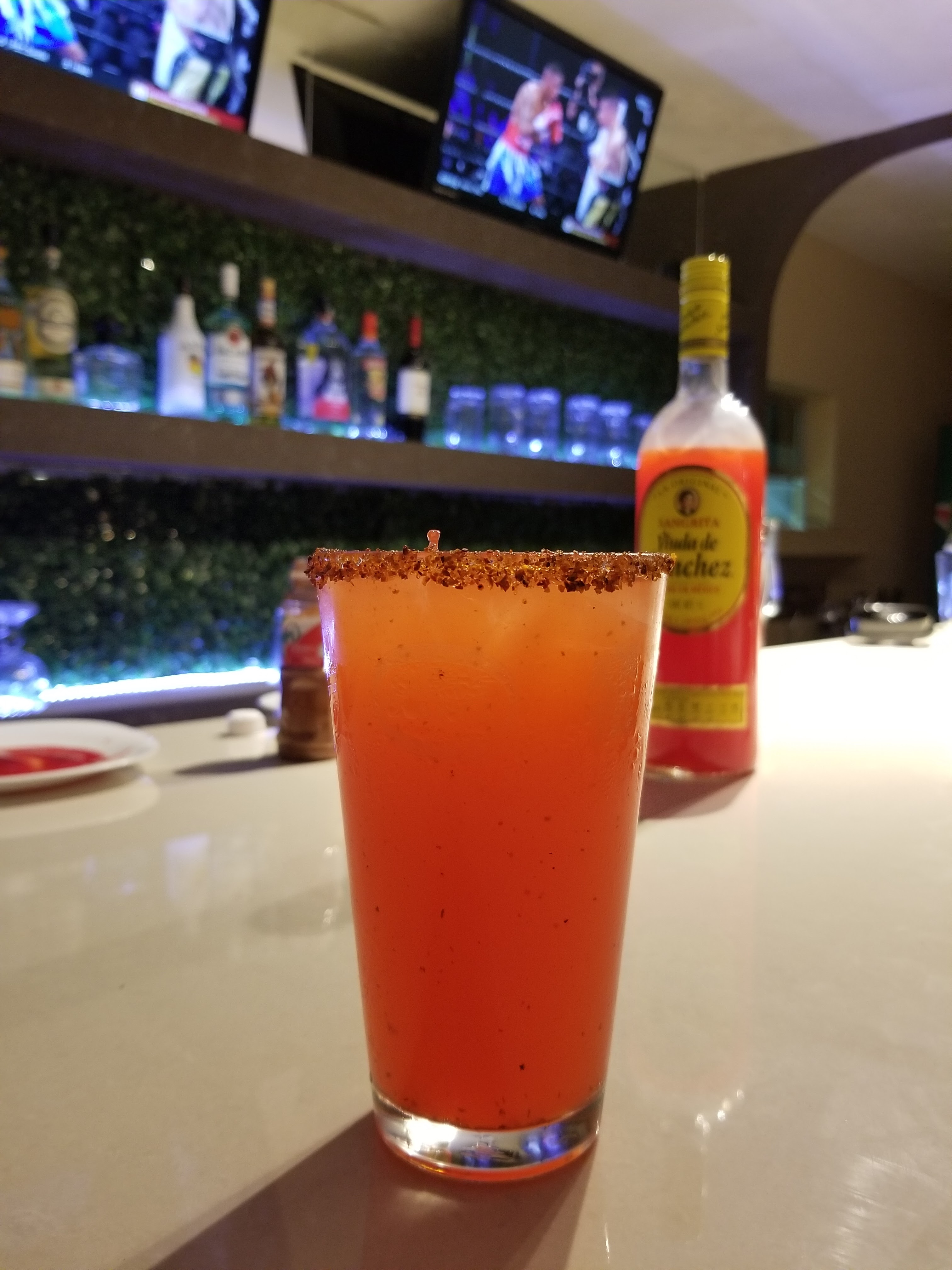 EL MINERAL RESTAURANT & BAR image 5