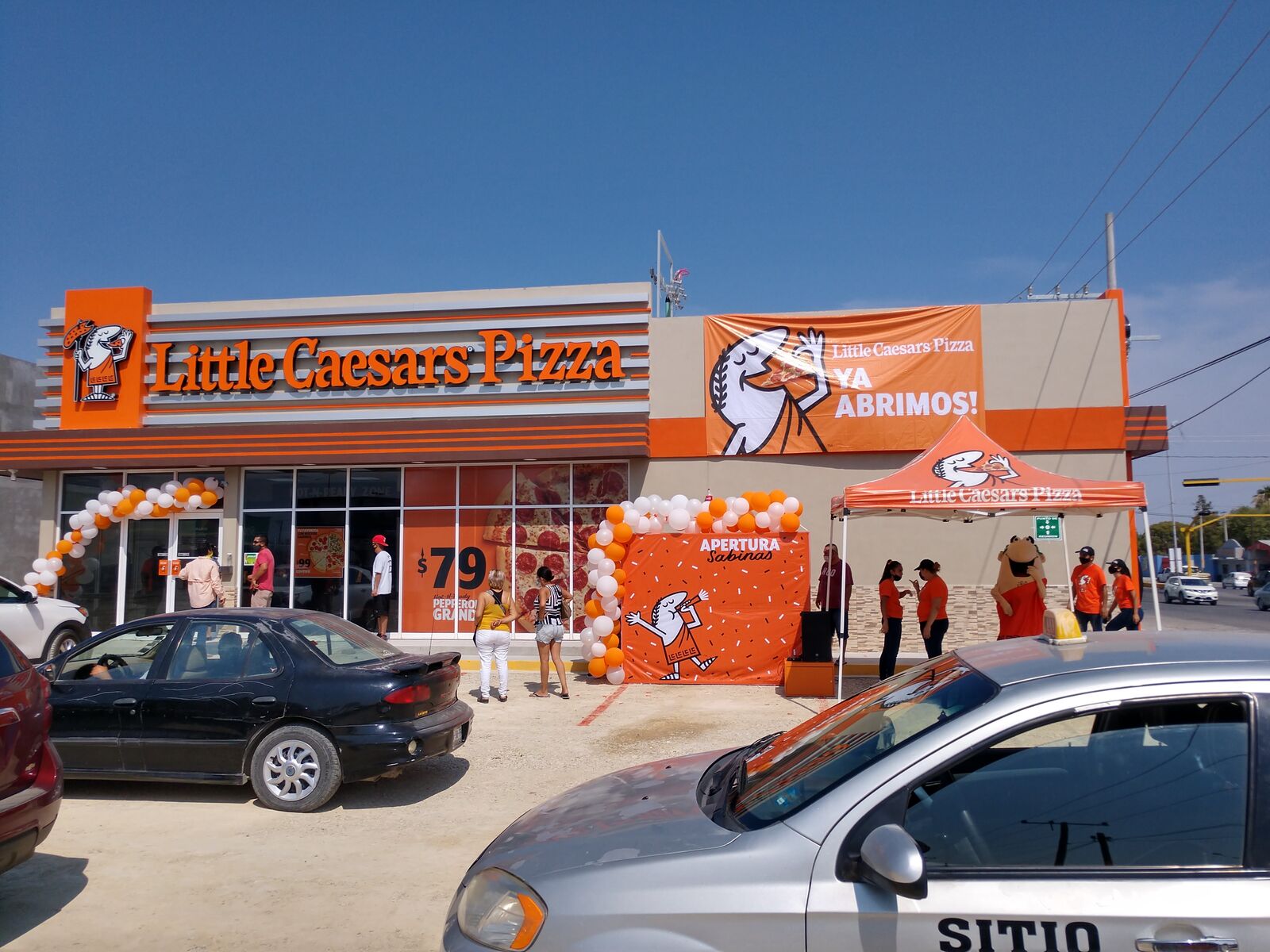 Little Caesars Sabinas image 5