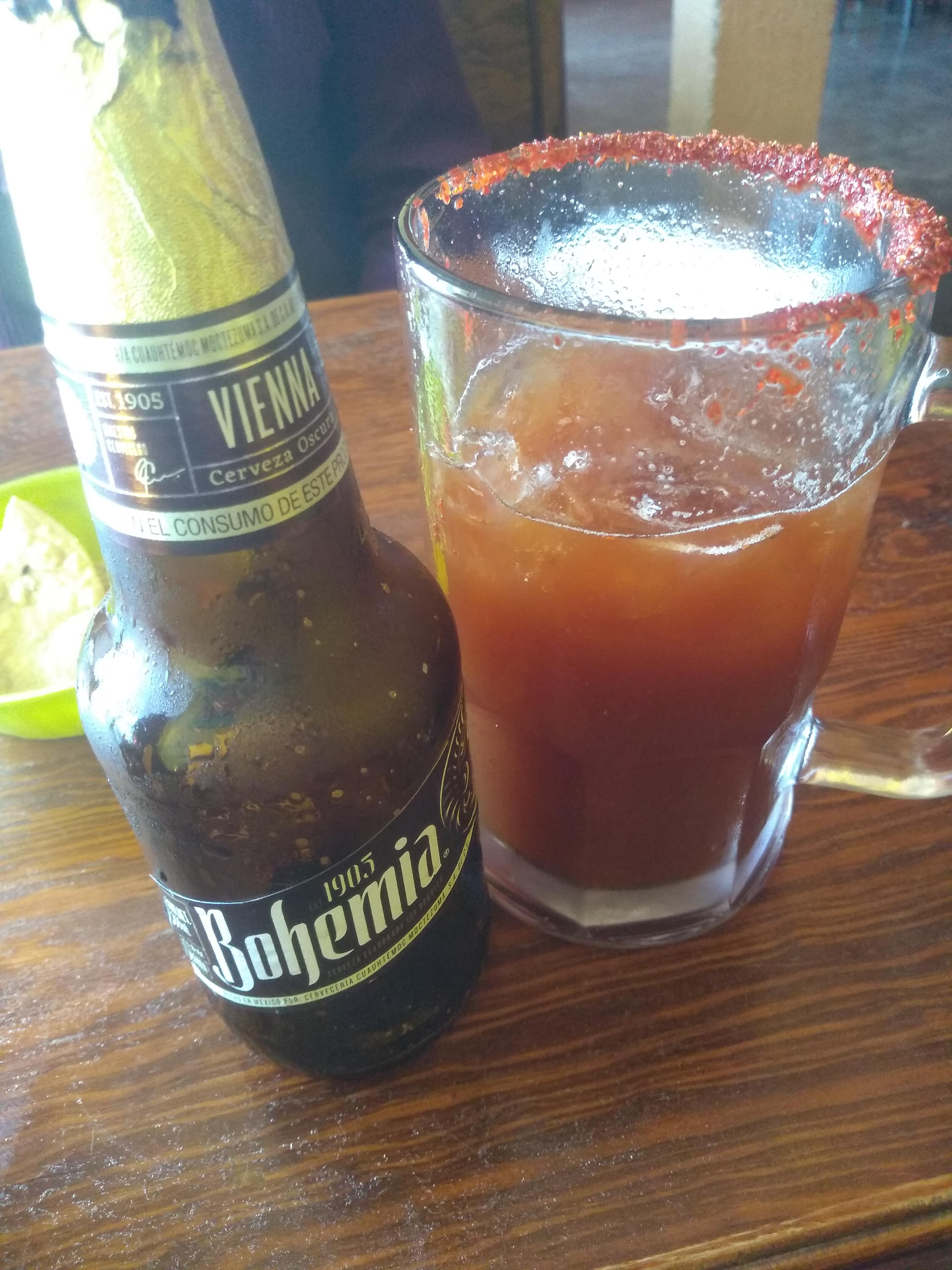 Las Gringas de Adan image 6