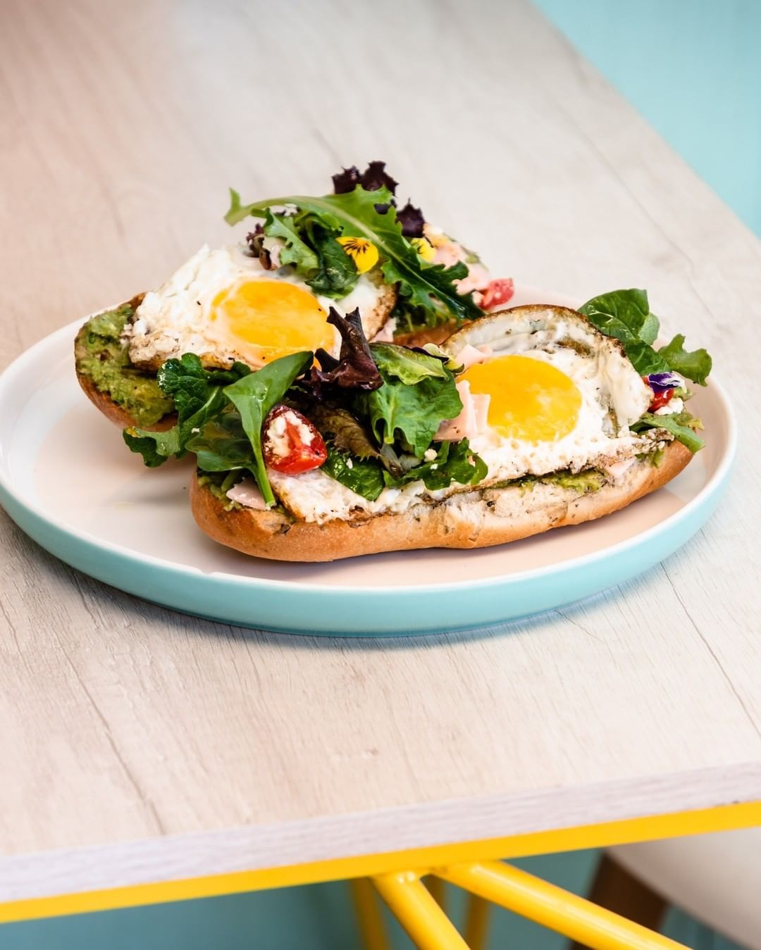 De Ocho a Una image 2