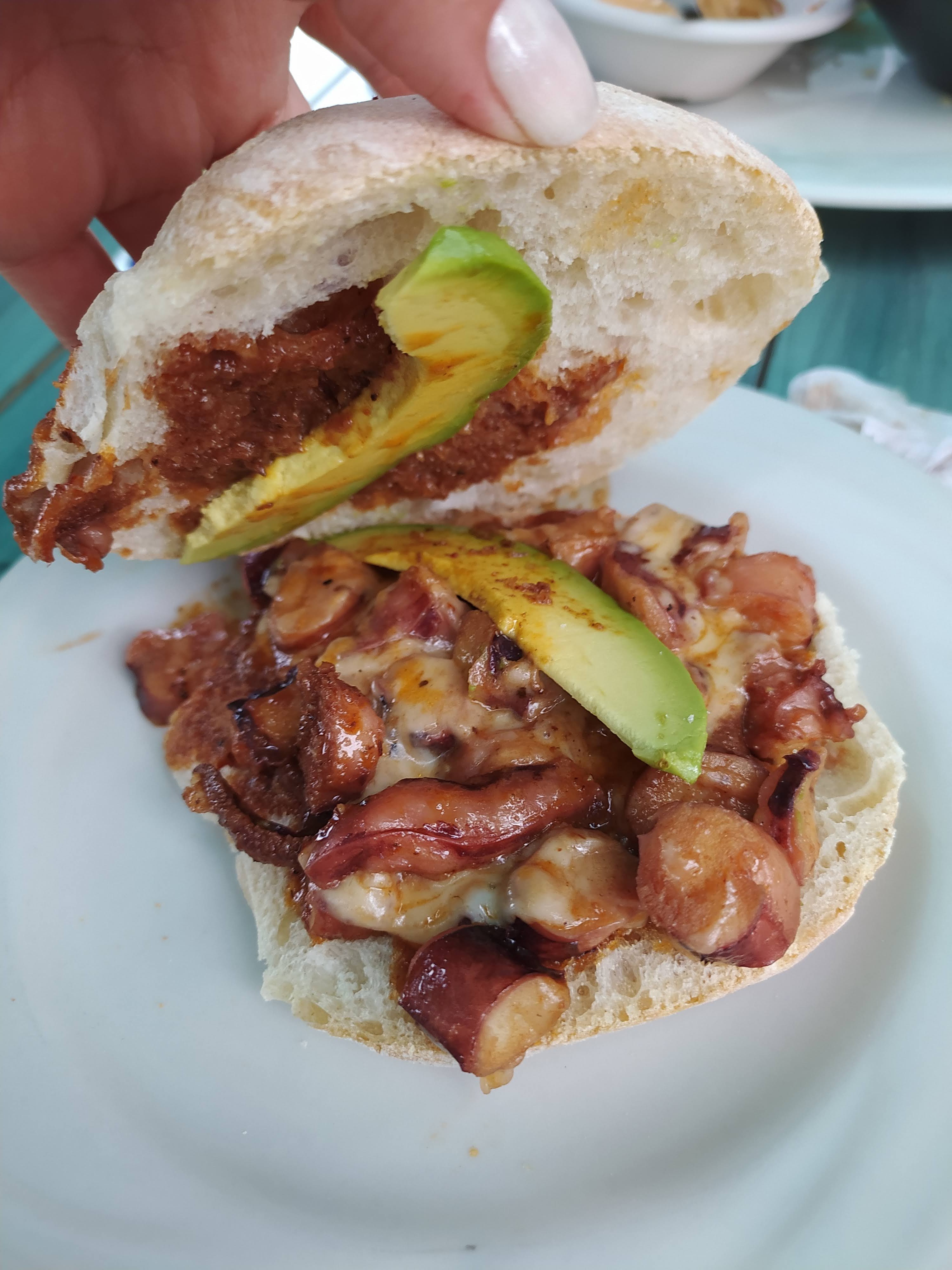 Marisqueria La Barquita image 3