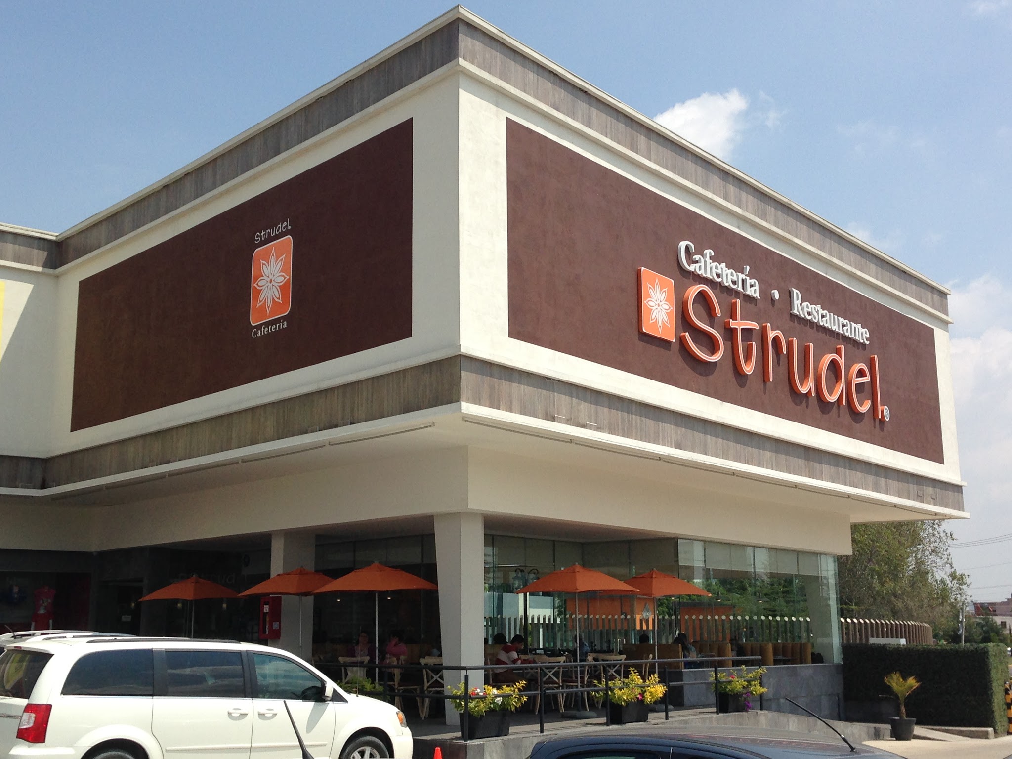 Strudel Restaurante y Cafeteria image 1