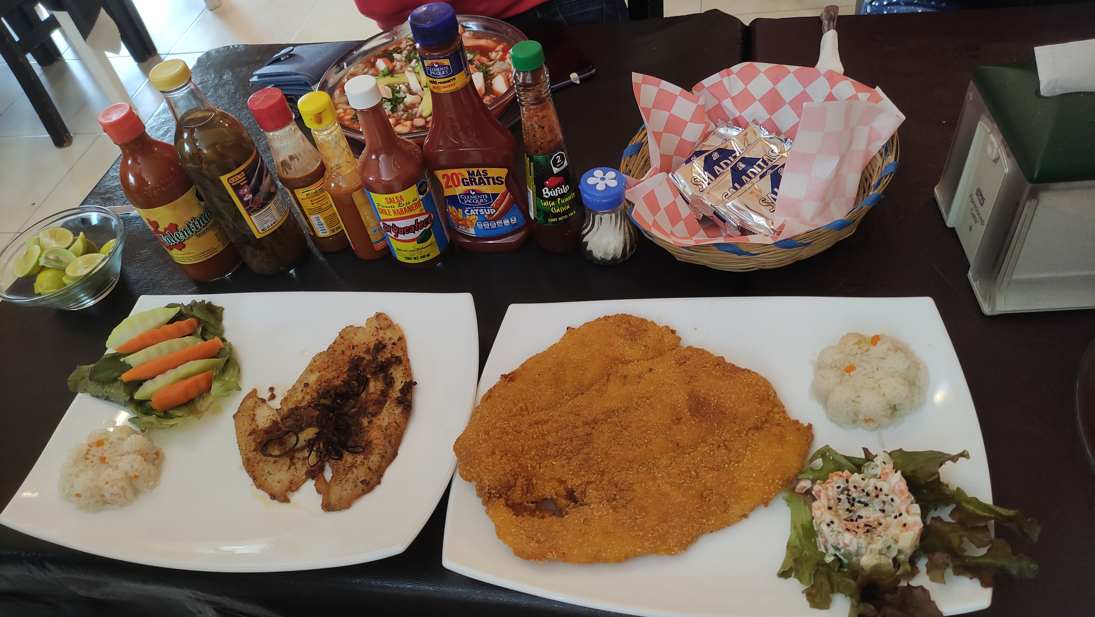 Mariscos Puerto de Alvarado 3 image 9