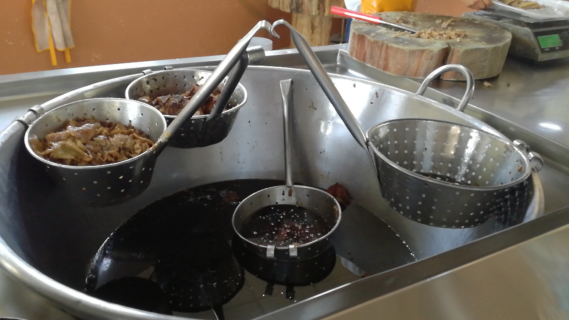 Juanito Carnitas image 9