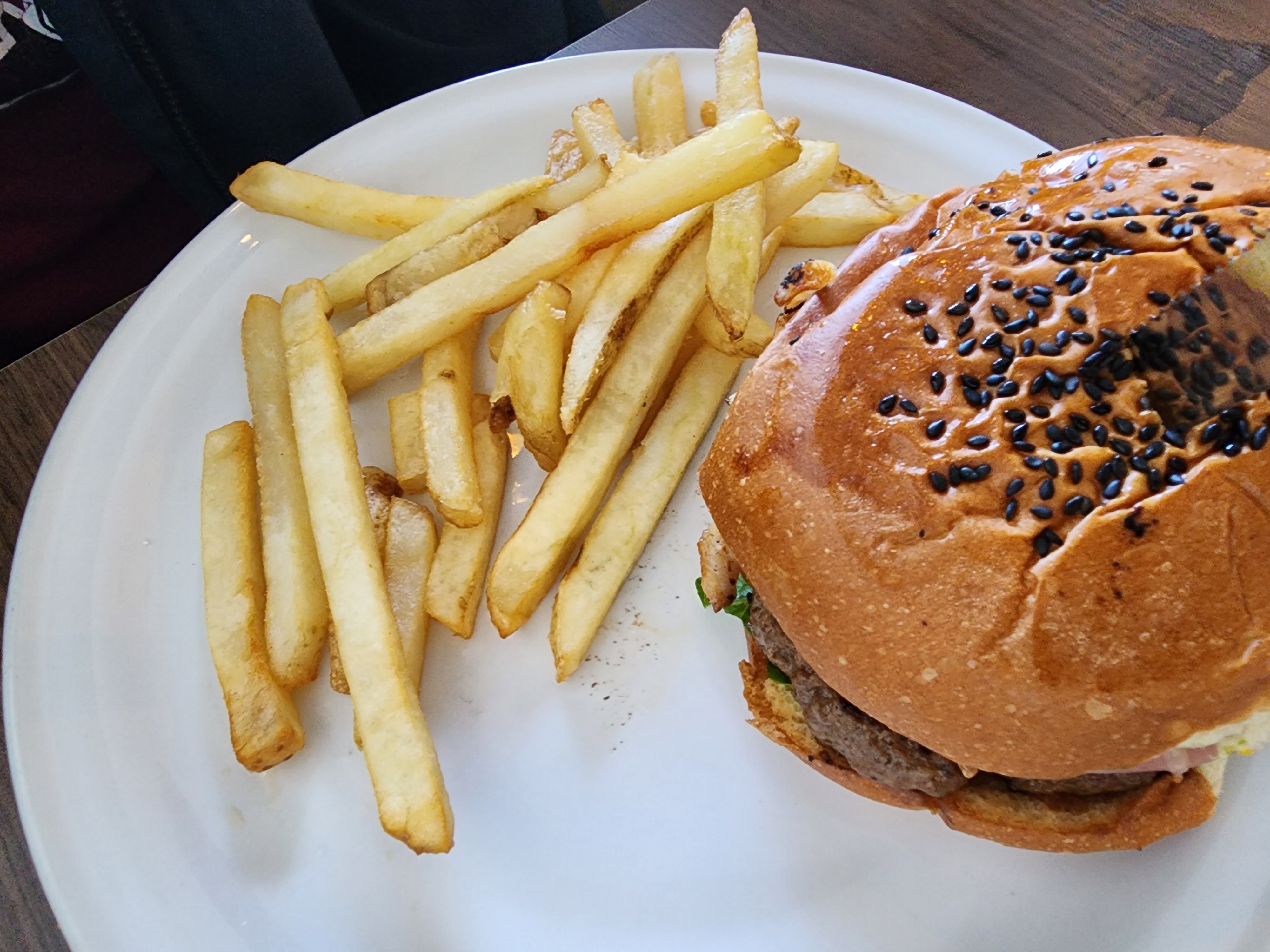 Laly's Restaurante - Eloy Cavazos image 4