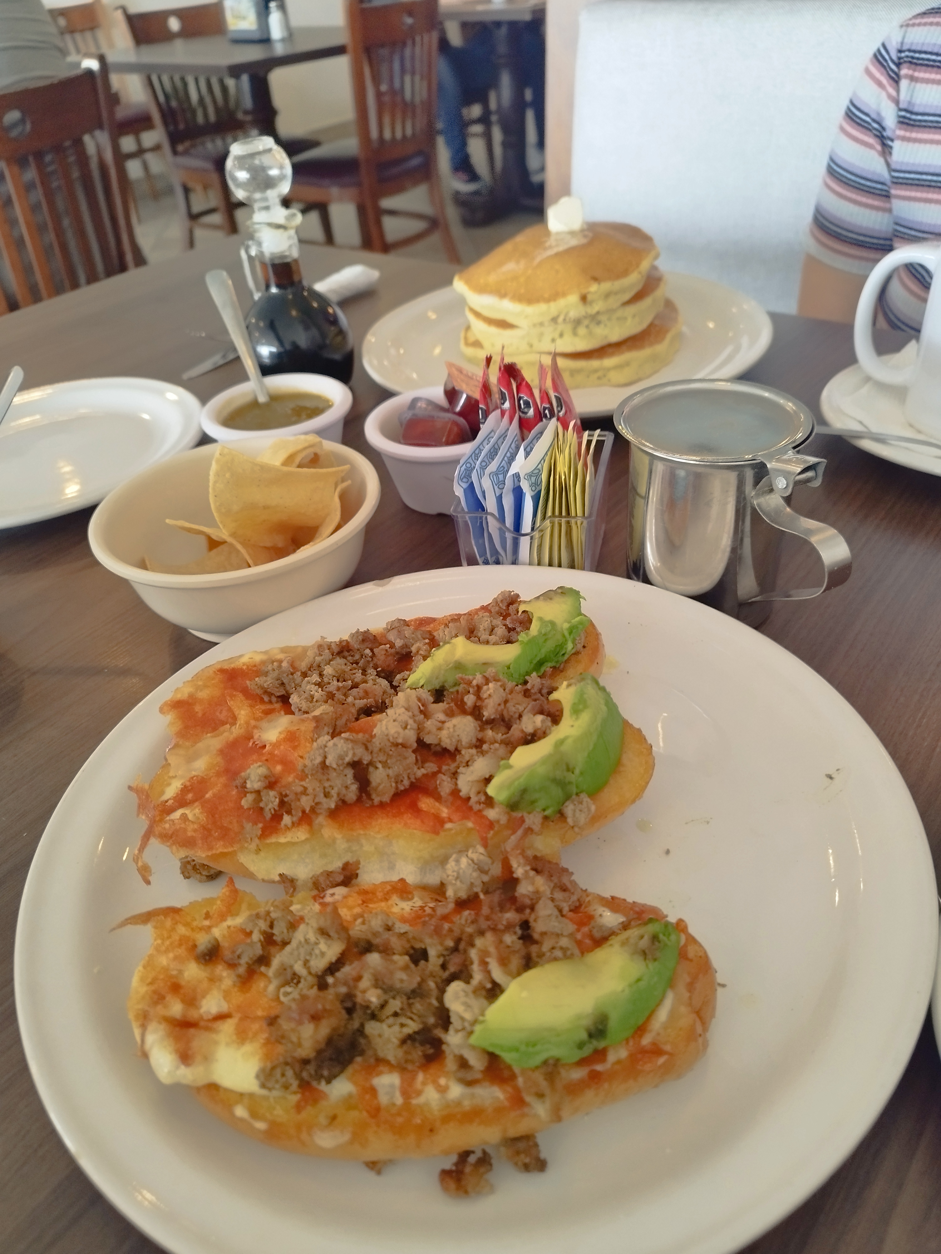 Laly's Restaurante - Eloy Cavazos image 8