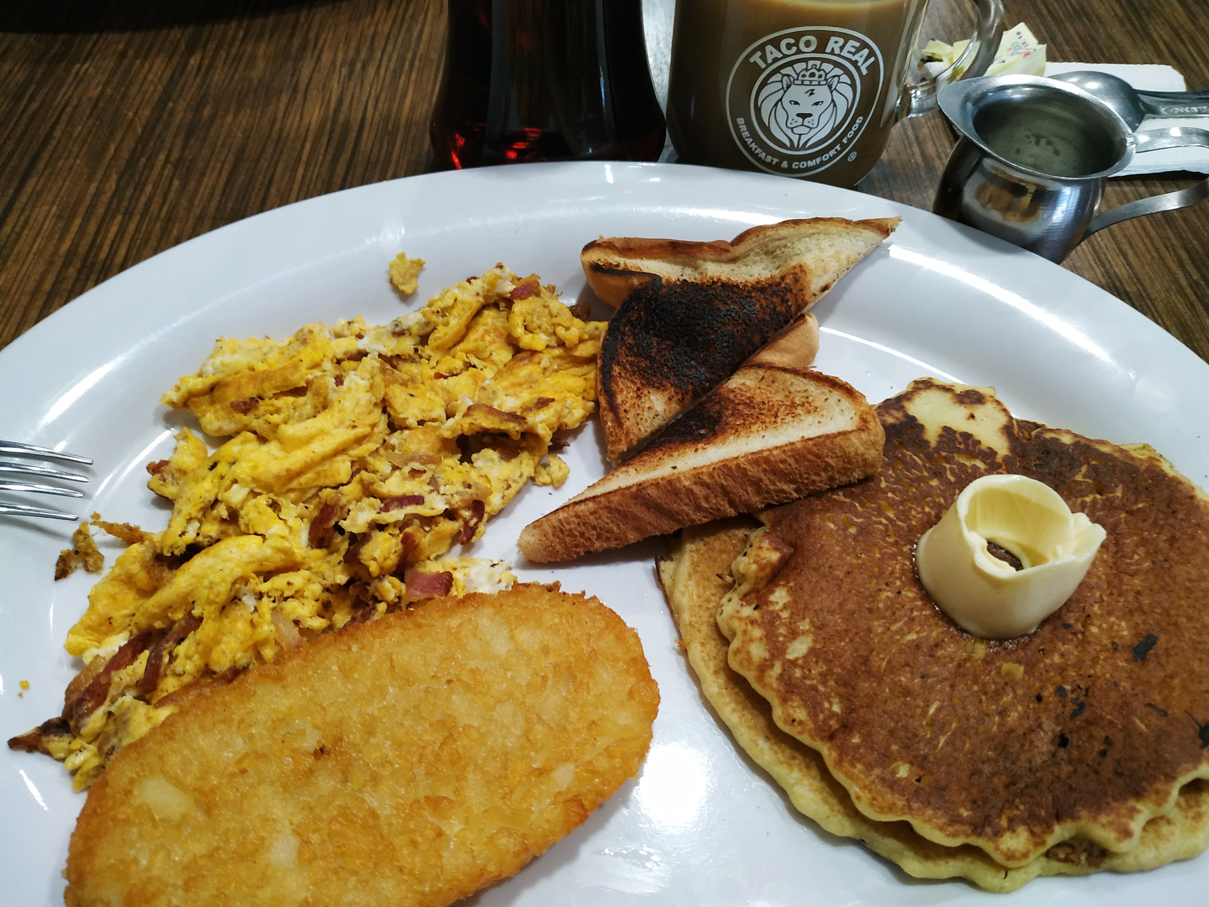 Taco Real Restaurant image 2