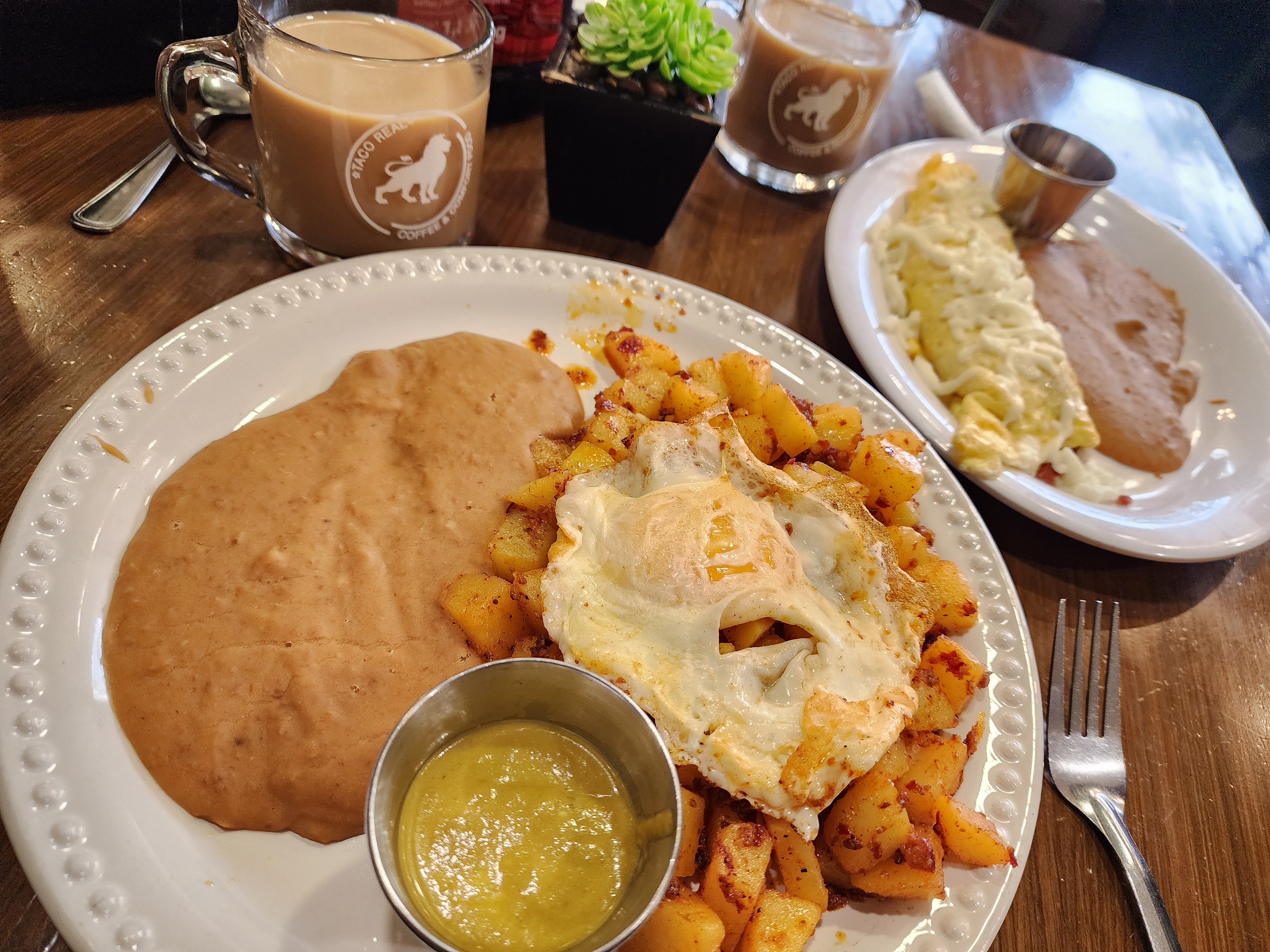 Taco Real Restaurant image 6