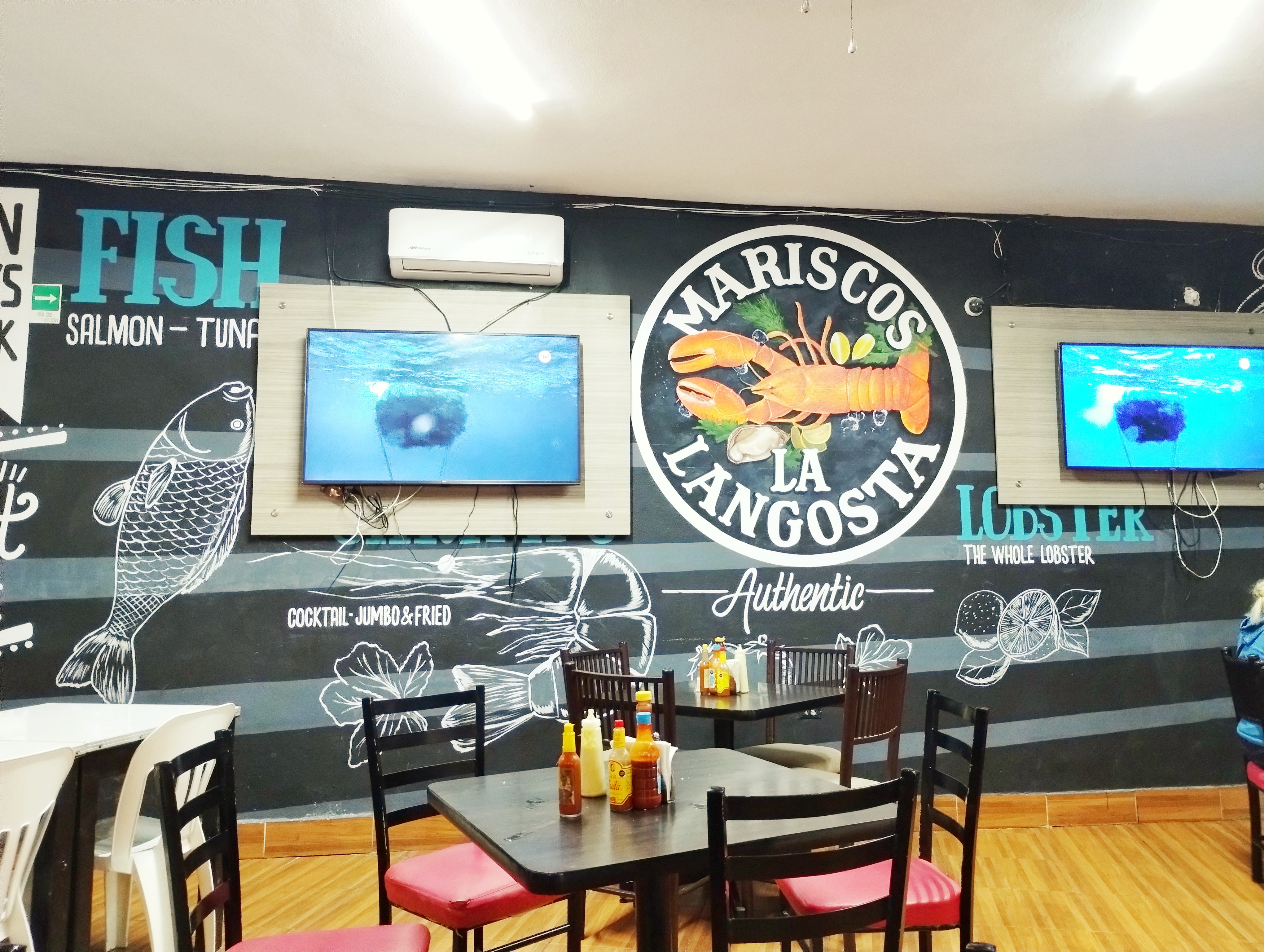 Mariscos La Langosta image 5