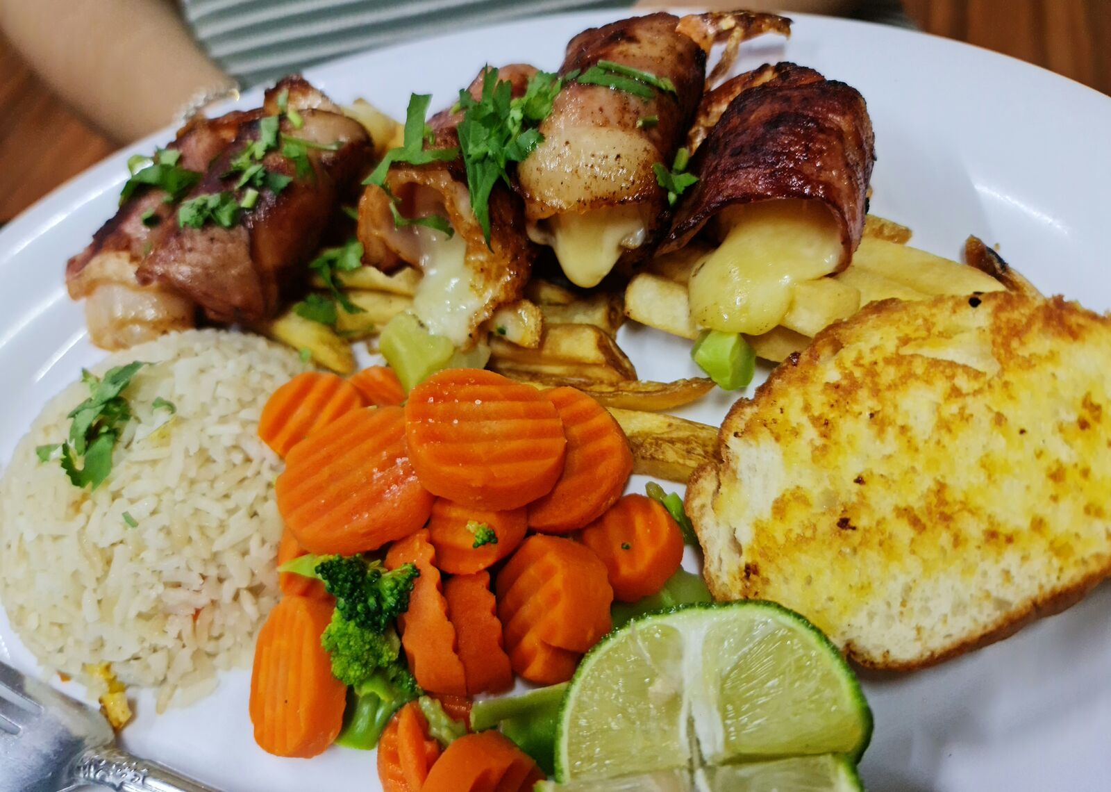 Mariscos La Langosta image 10