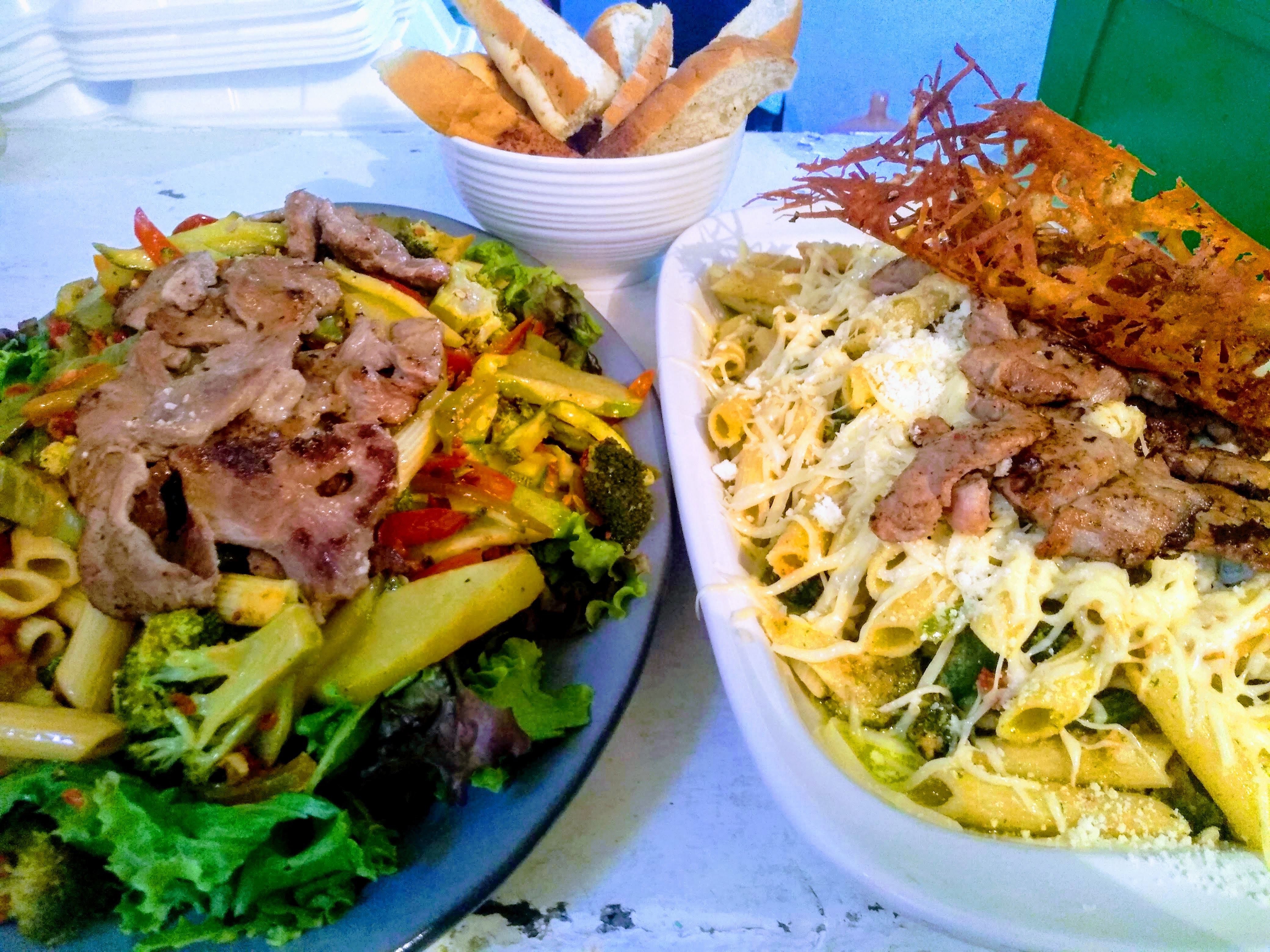 Macarron -ensaladas y pastas. image 9