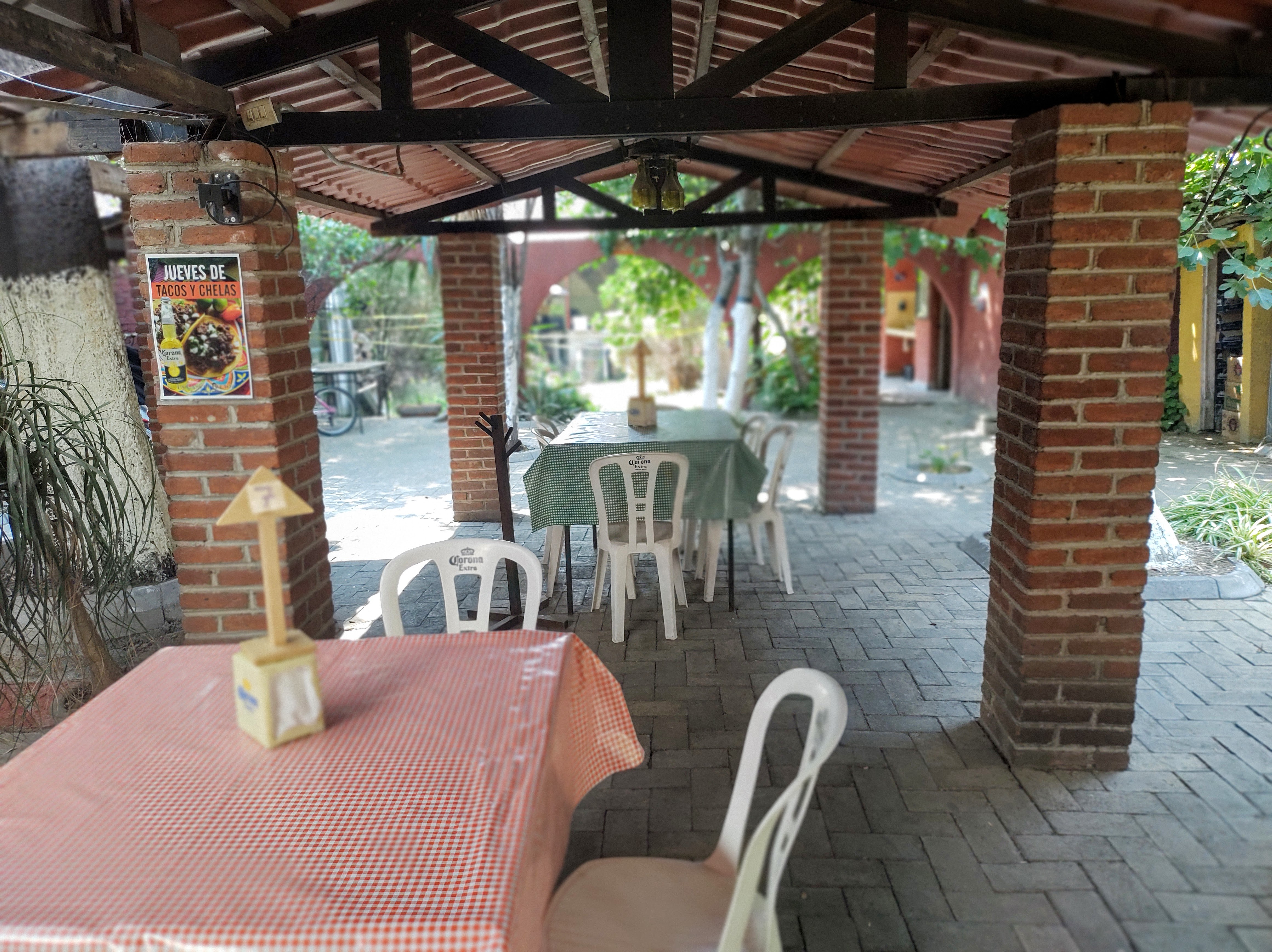 La estacion Restaurante & Bar image 1