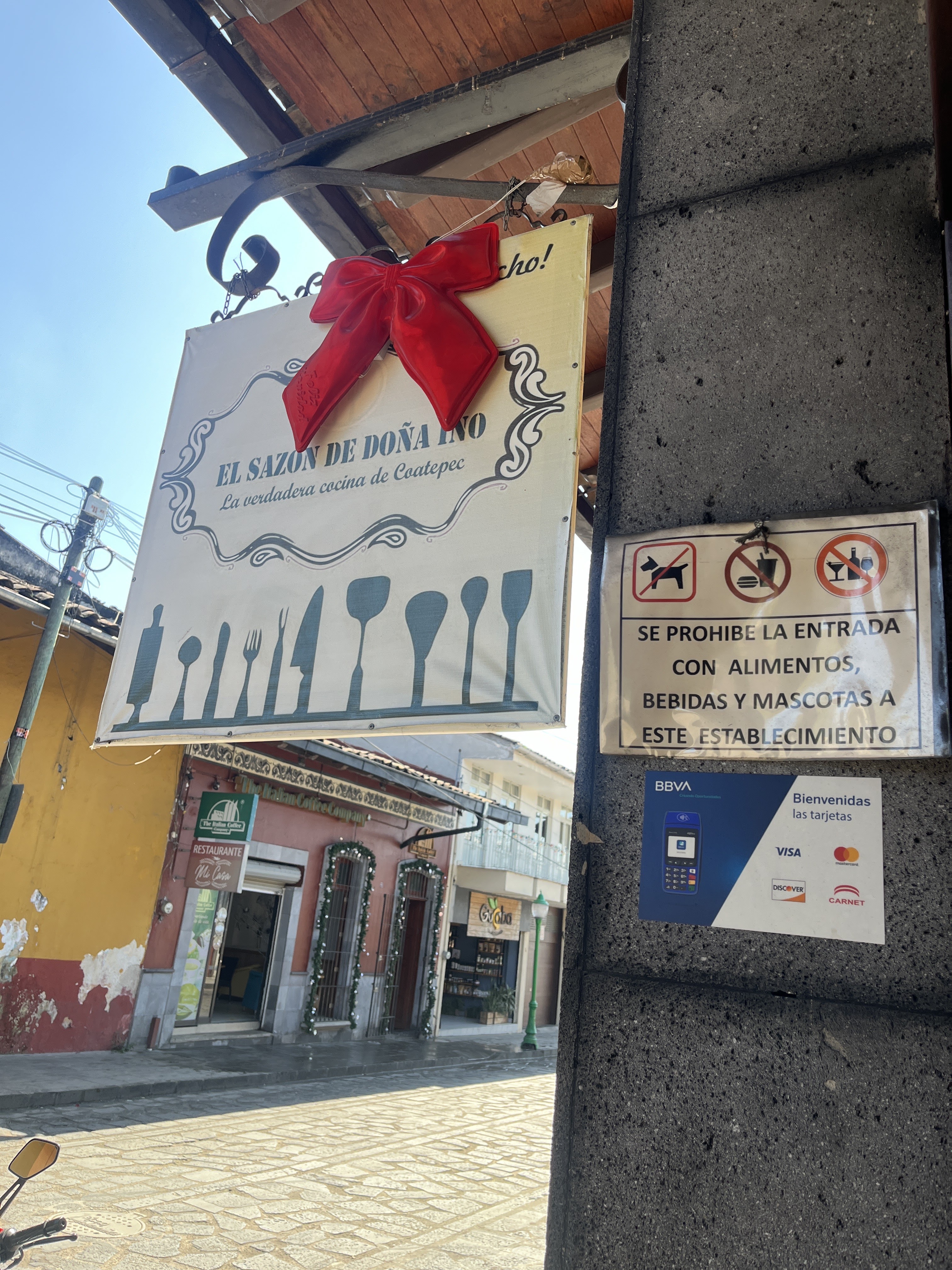 El Sazón de Doña Ino image 6