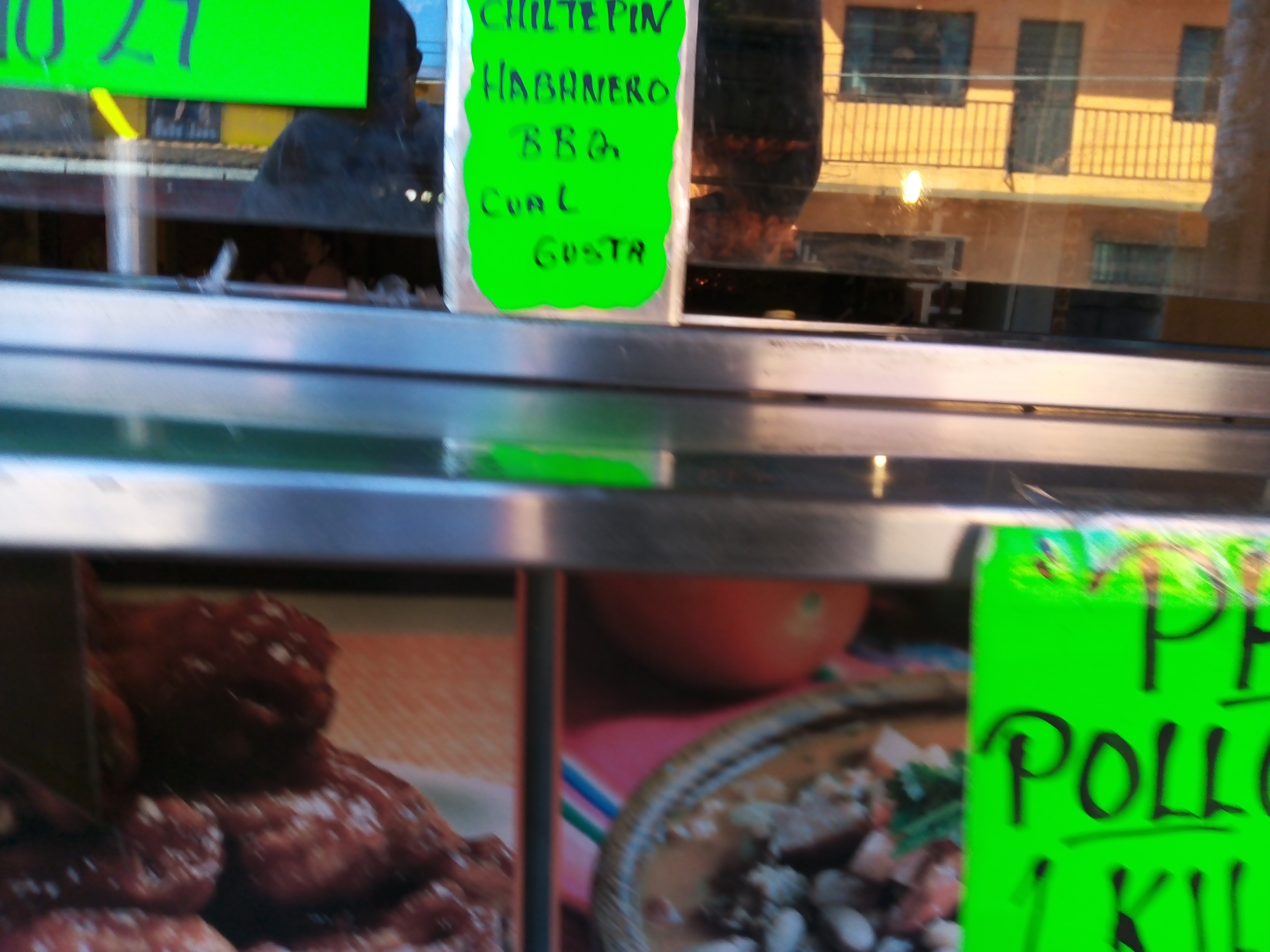 El Pollo de Oro image 6