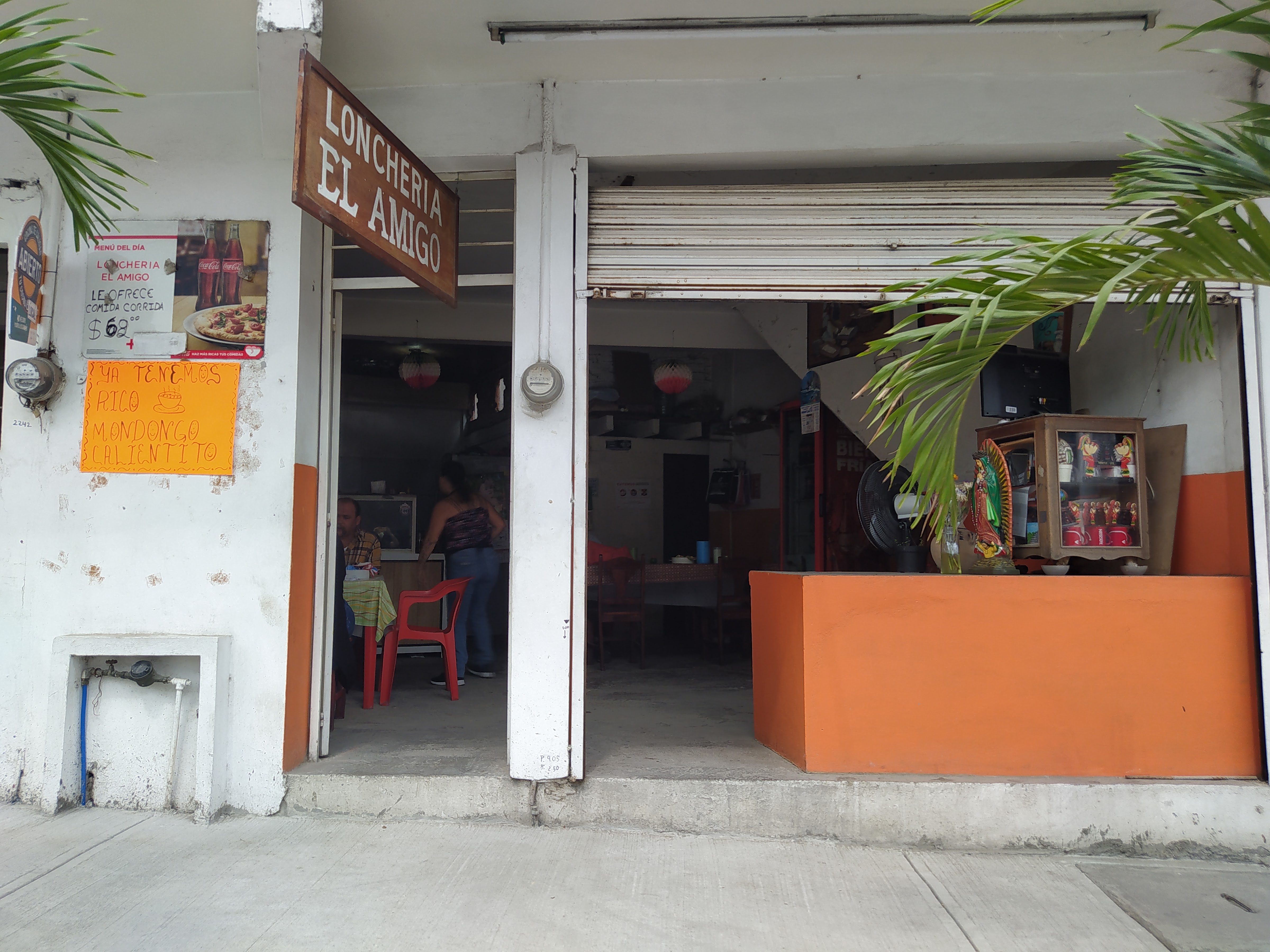 Lonchería "El Amigo" image 1