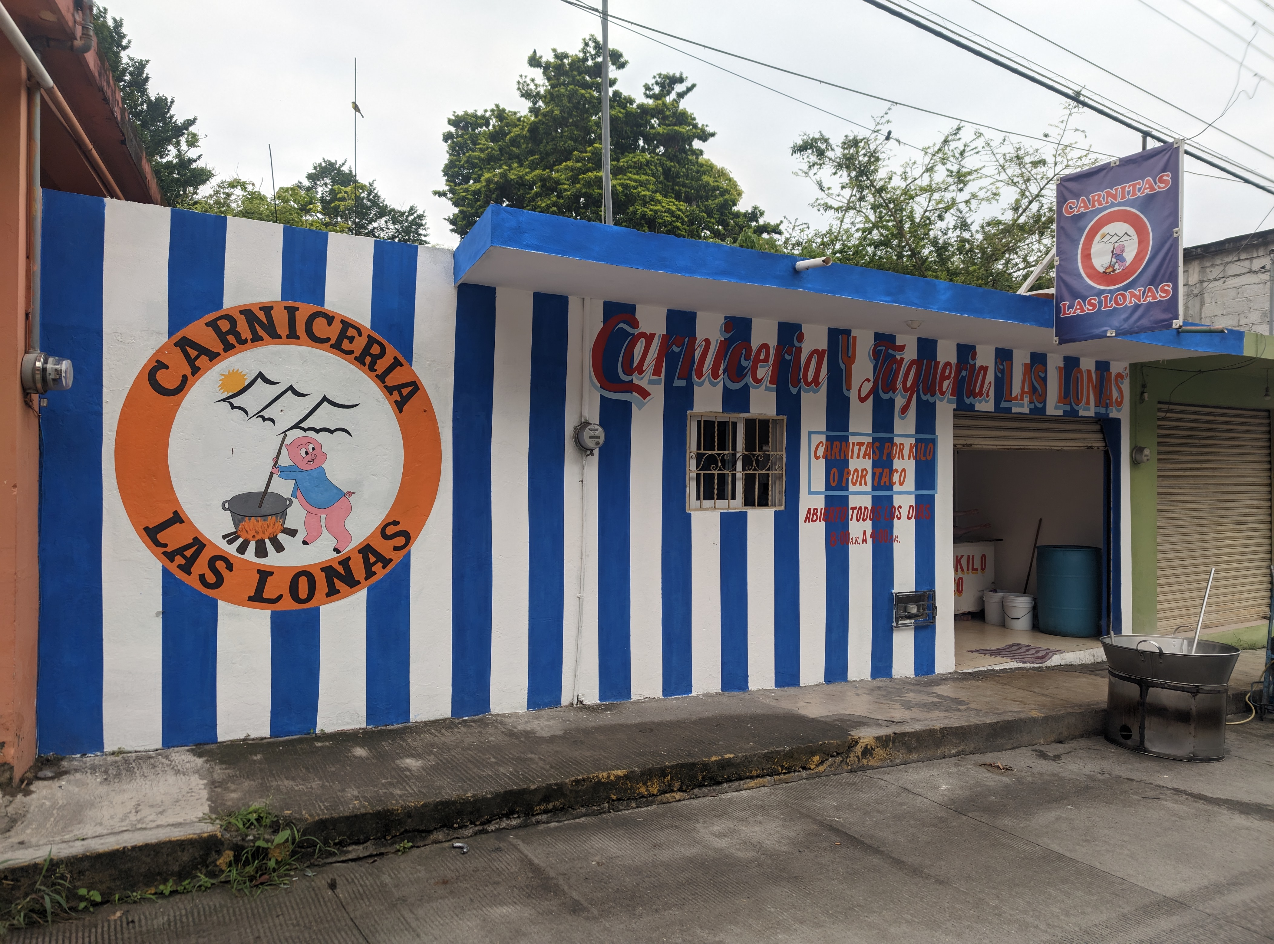 Carniceria y Taqueria "Las Lonas" image 1