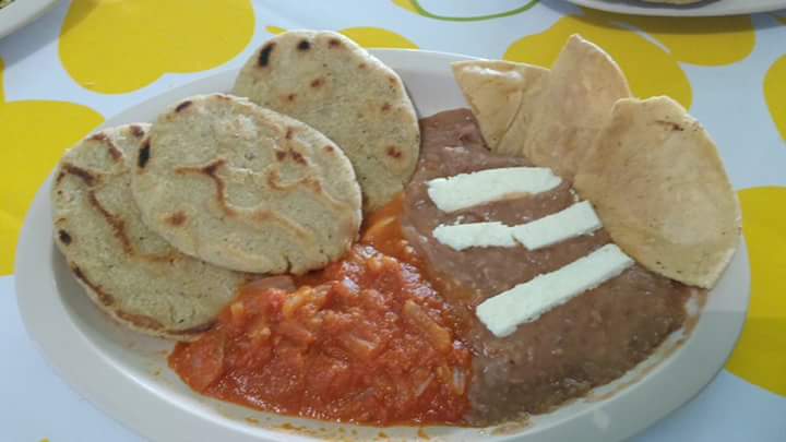 Cocina Económica "El Guiso" image 9