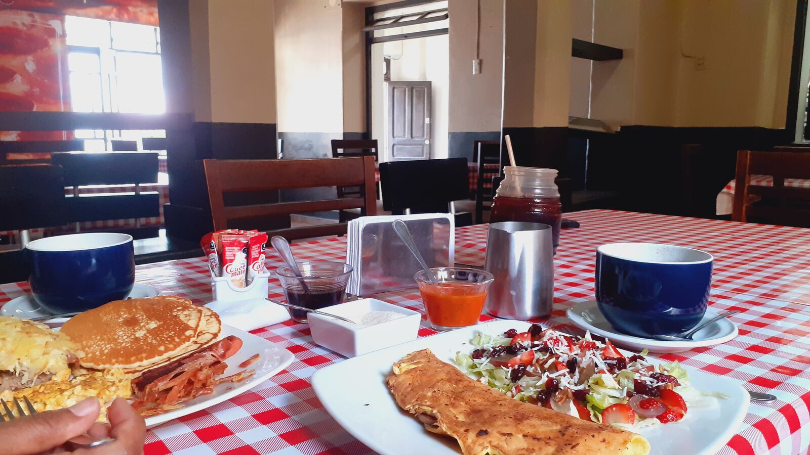 Tarantinos Pizza image 4