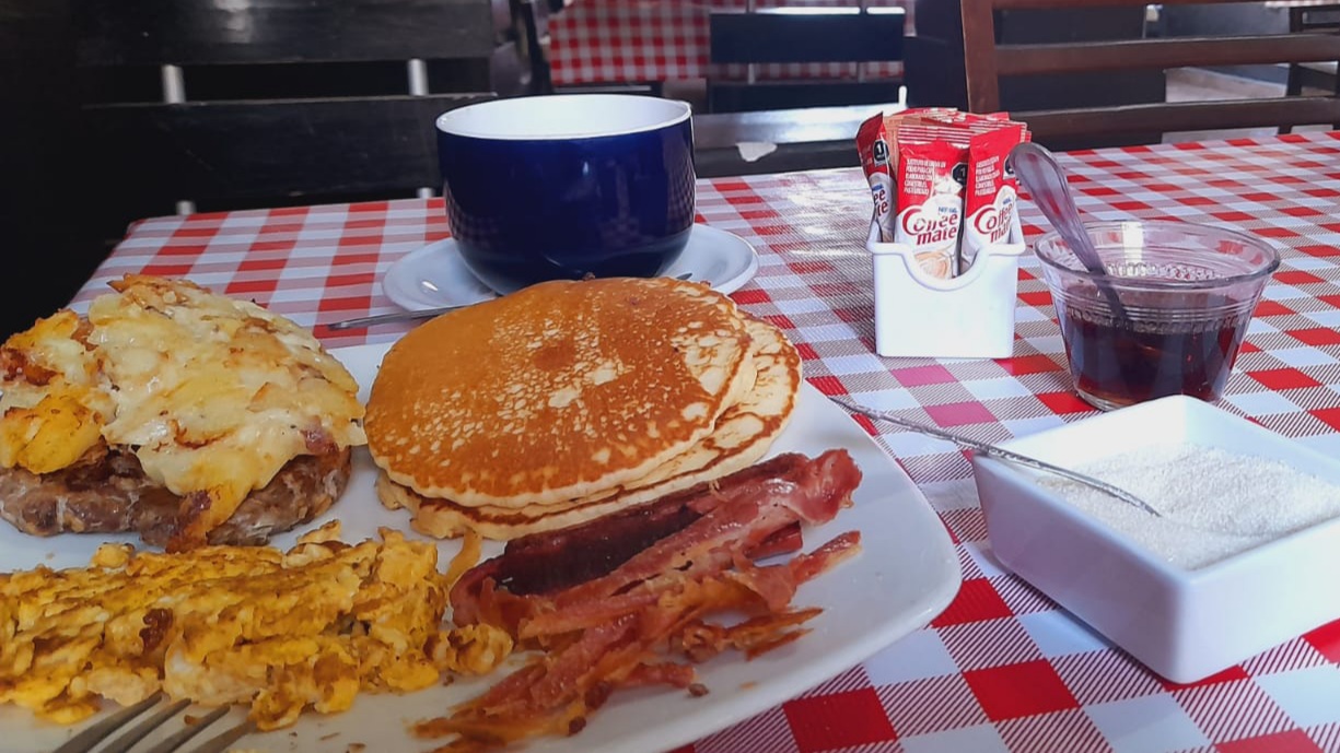 Tarantinos Pizza image 10