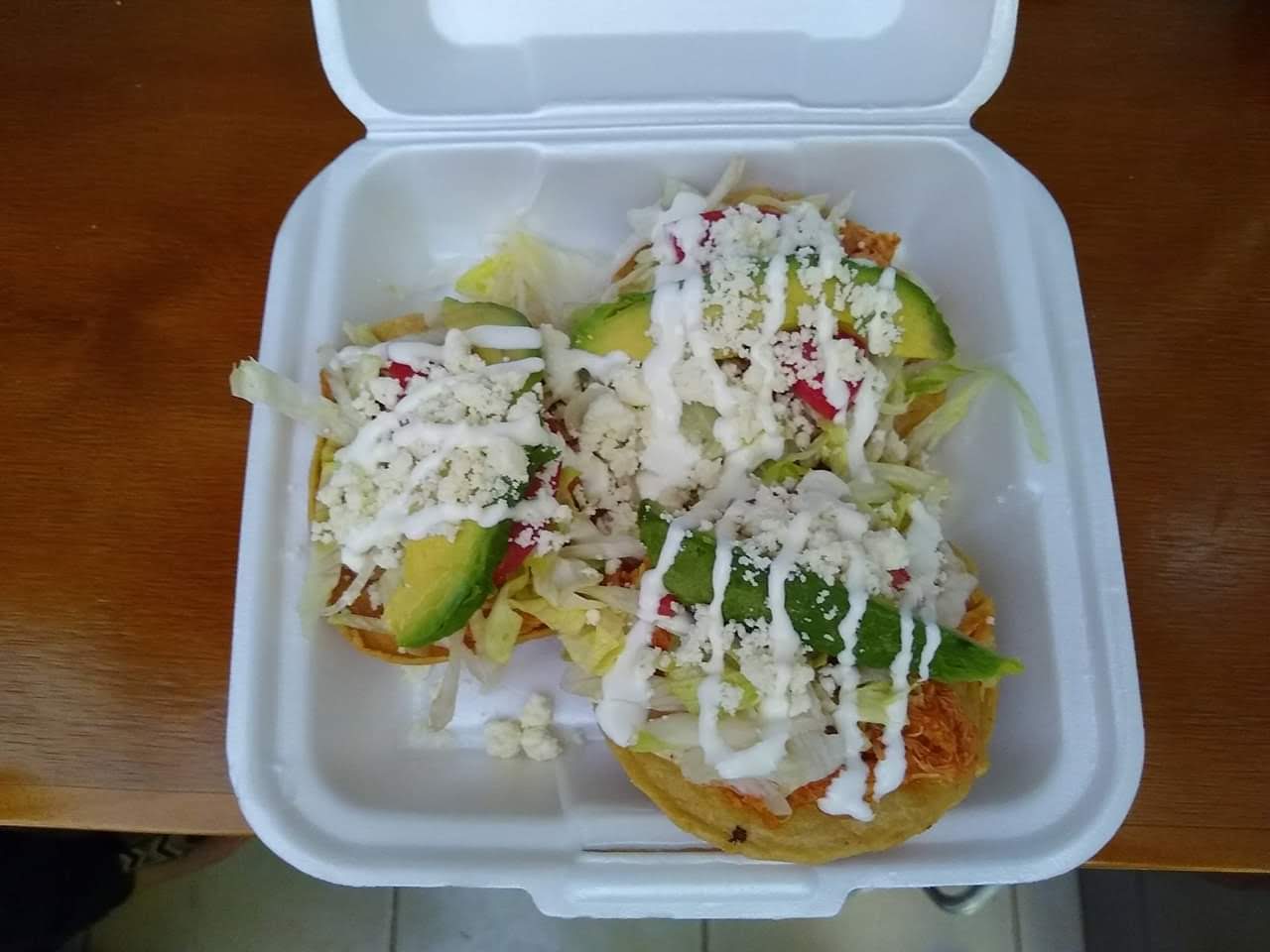 Tortas y antojitos México Lindo image 5