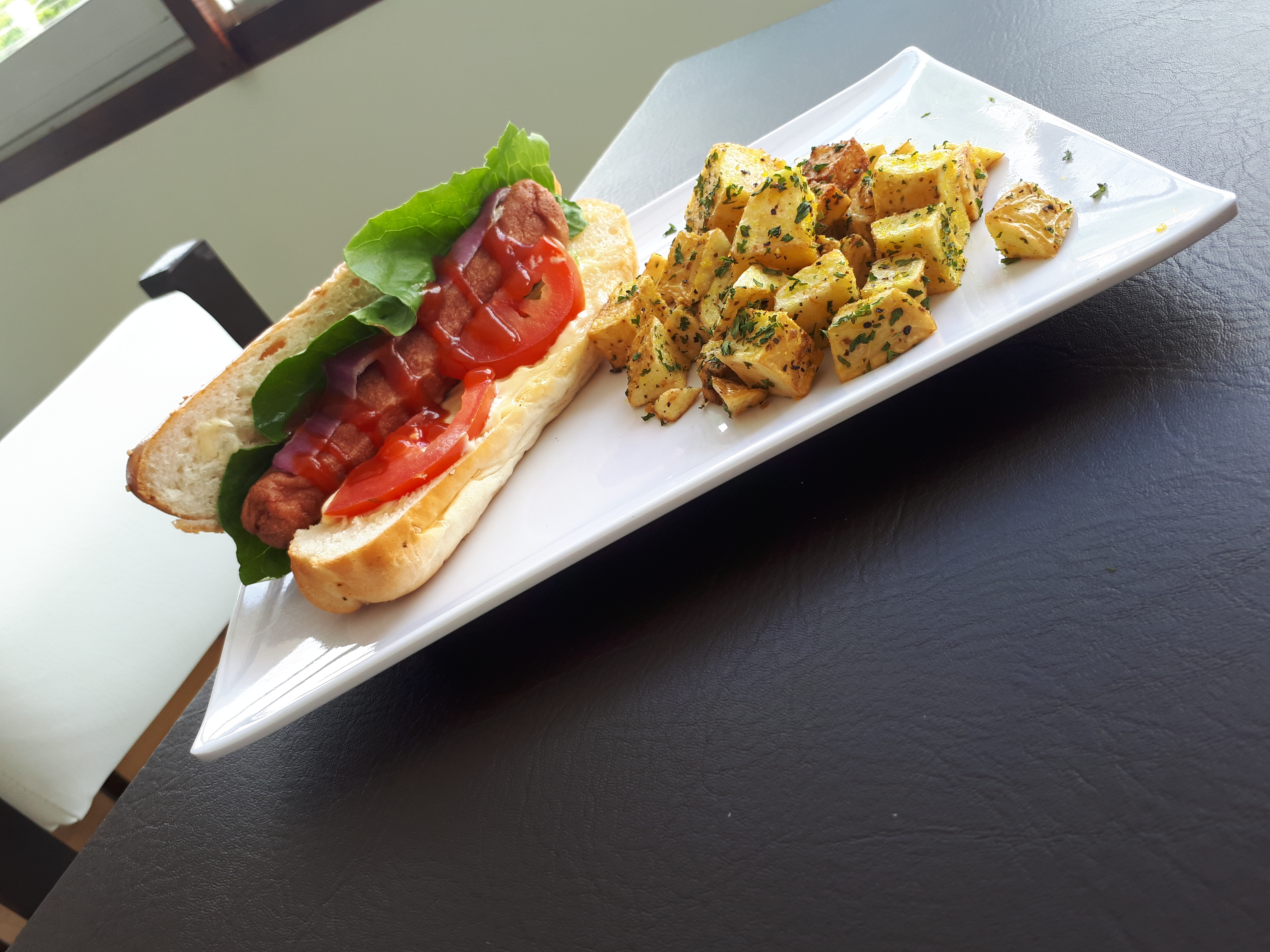 pug's wings & burguers image 9