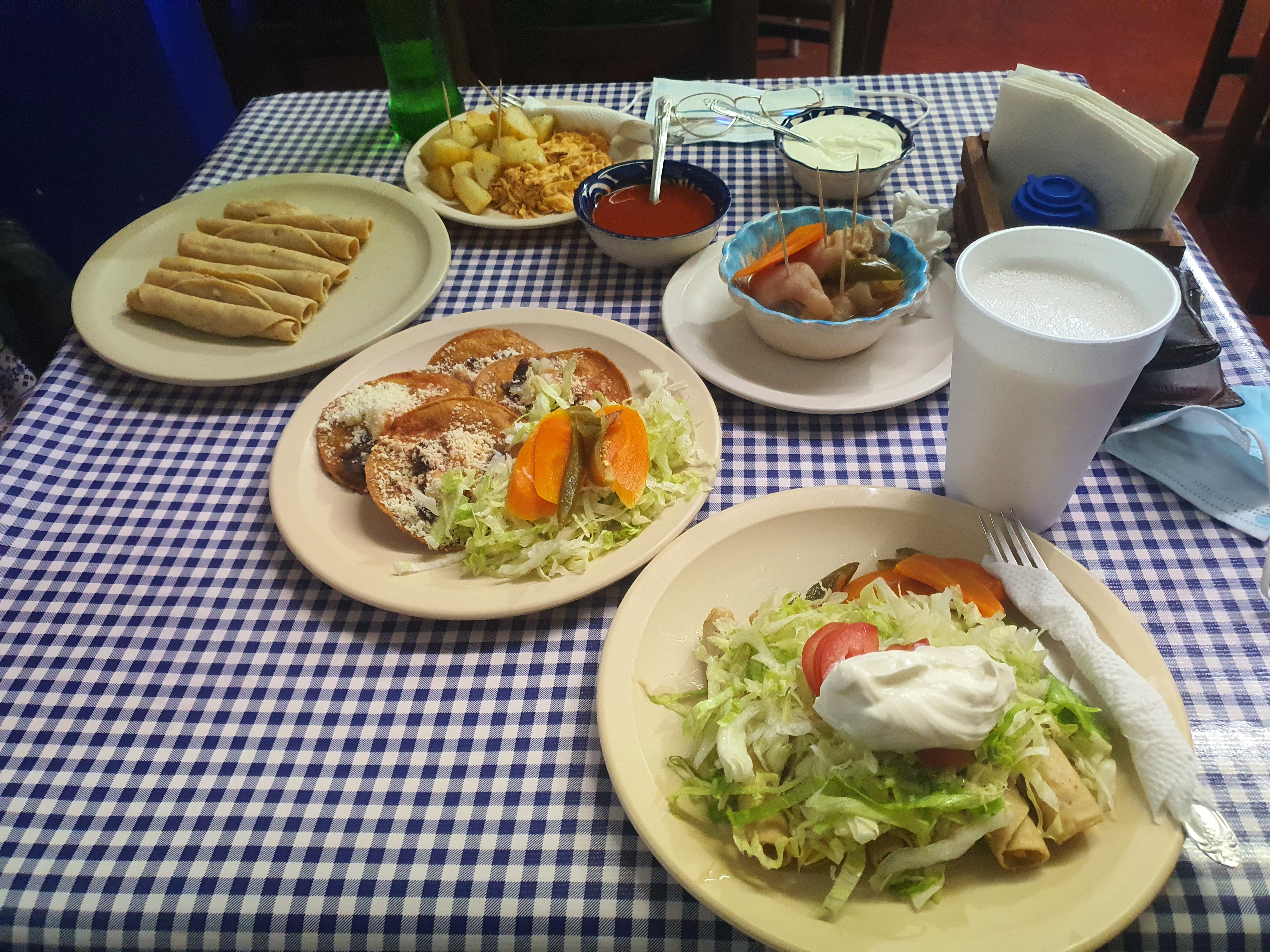 El Mesón de Doña Lupe image 9