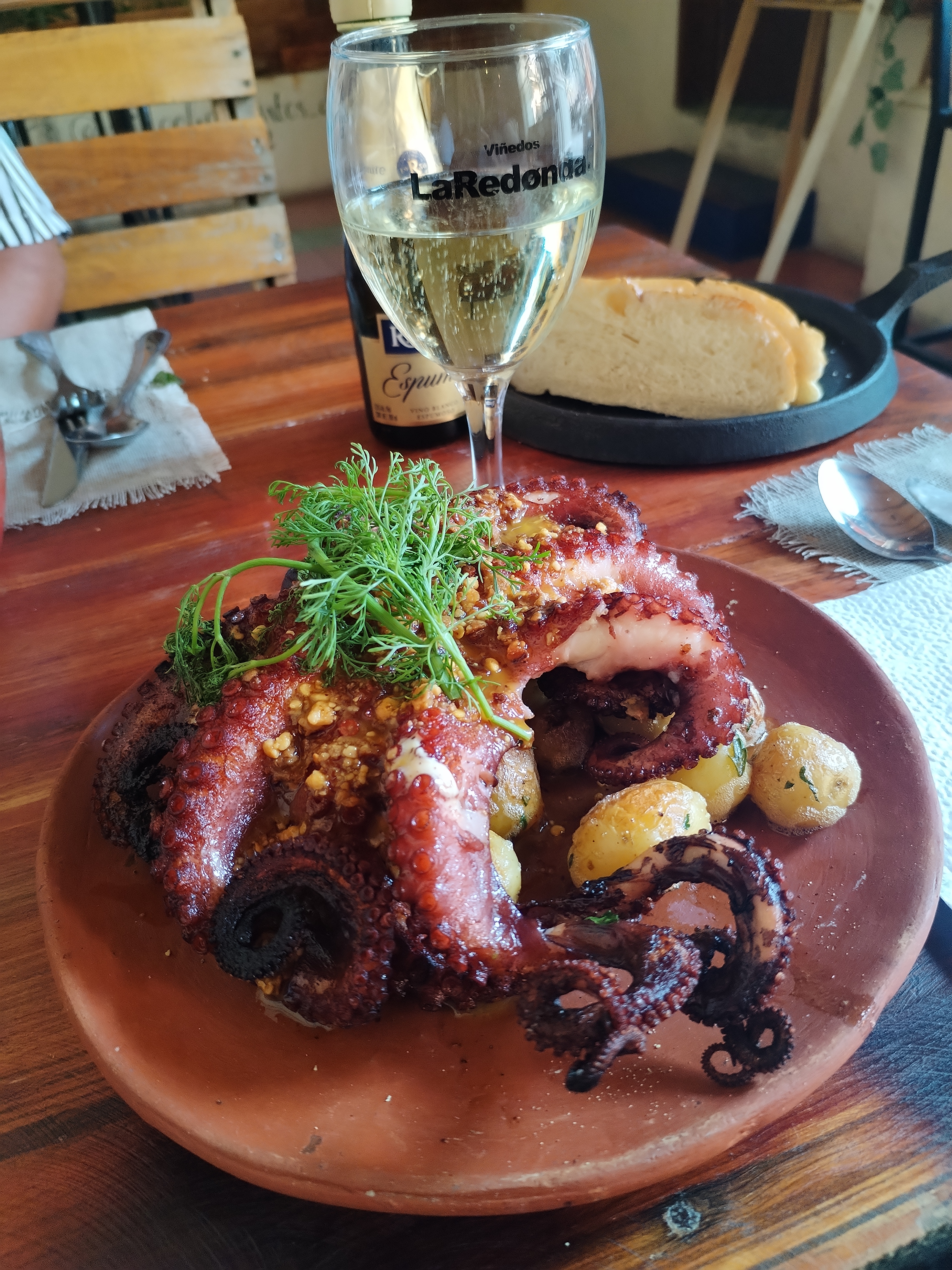 1812 Restaurante image 8