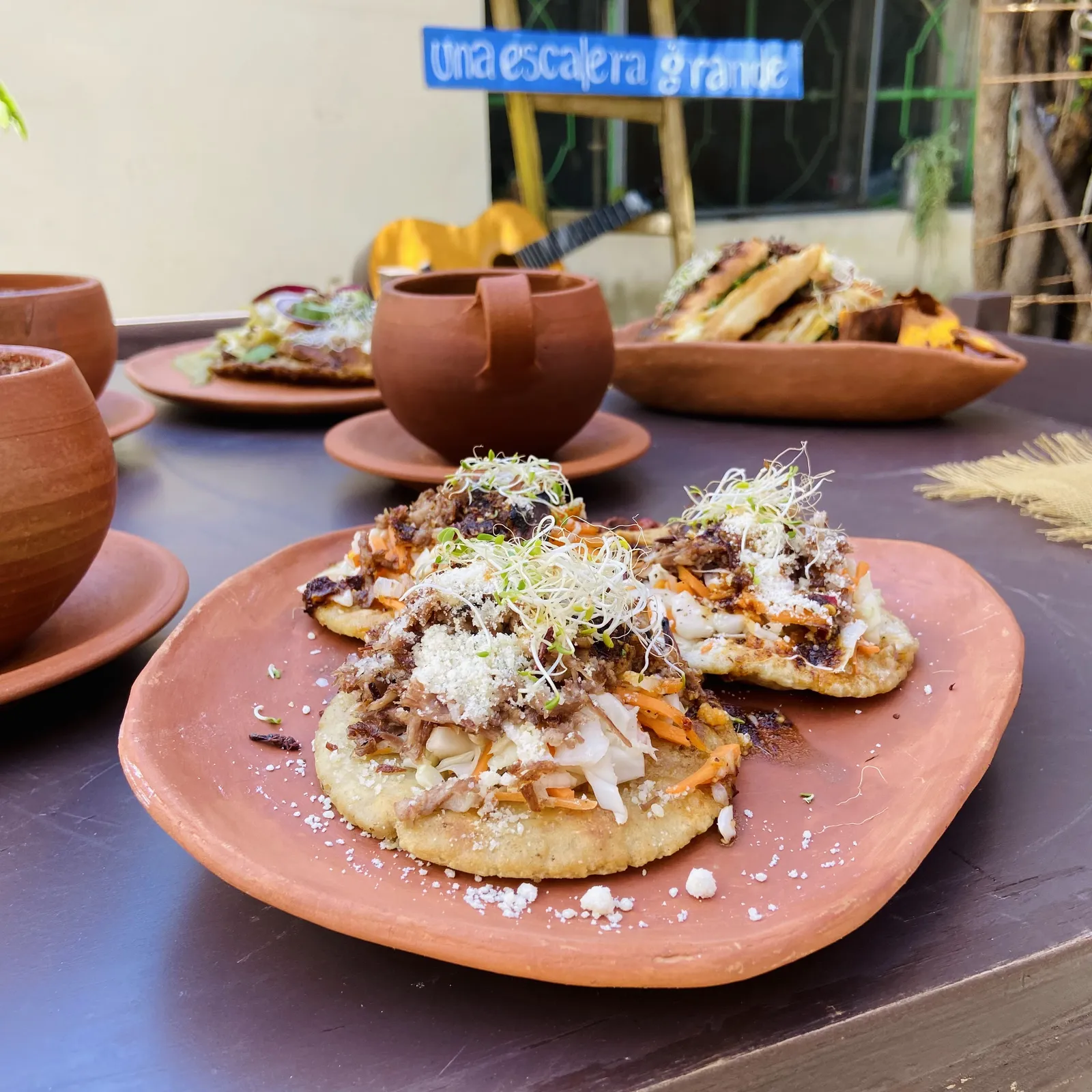 1812 Restaurante image 9