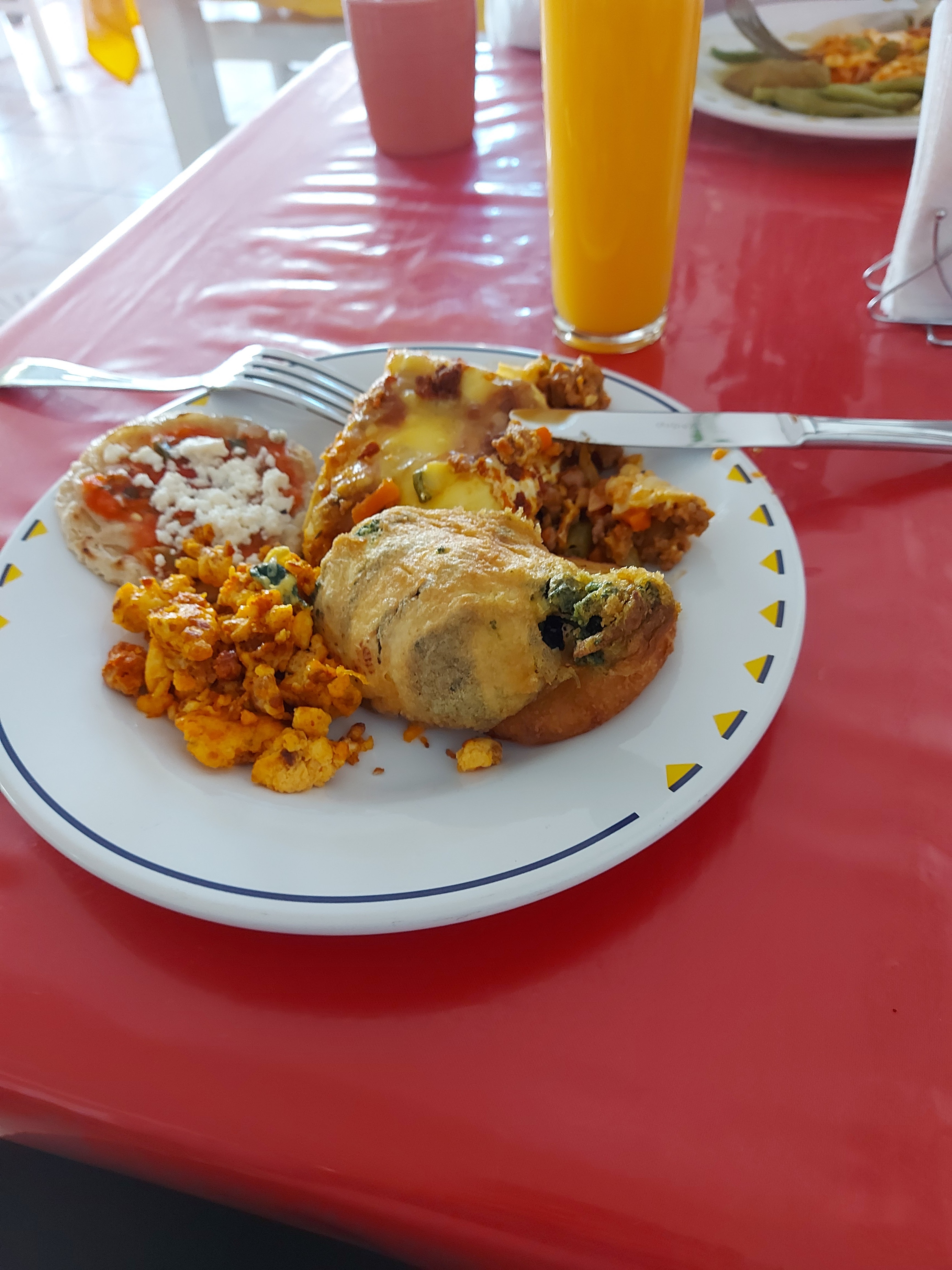 Delicias Restaurant Buffet image 1