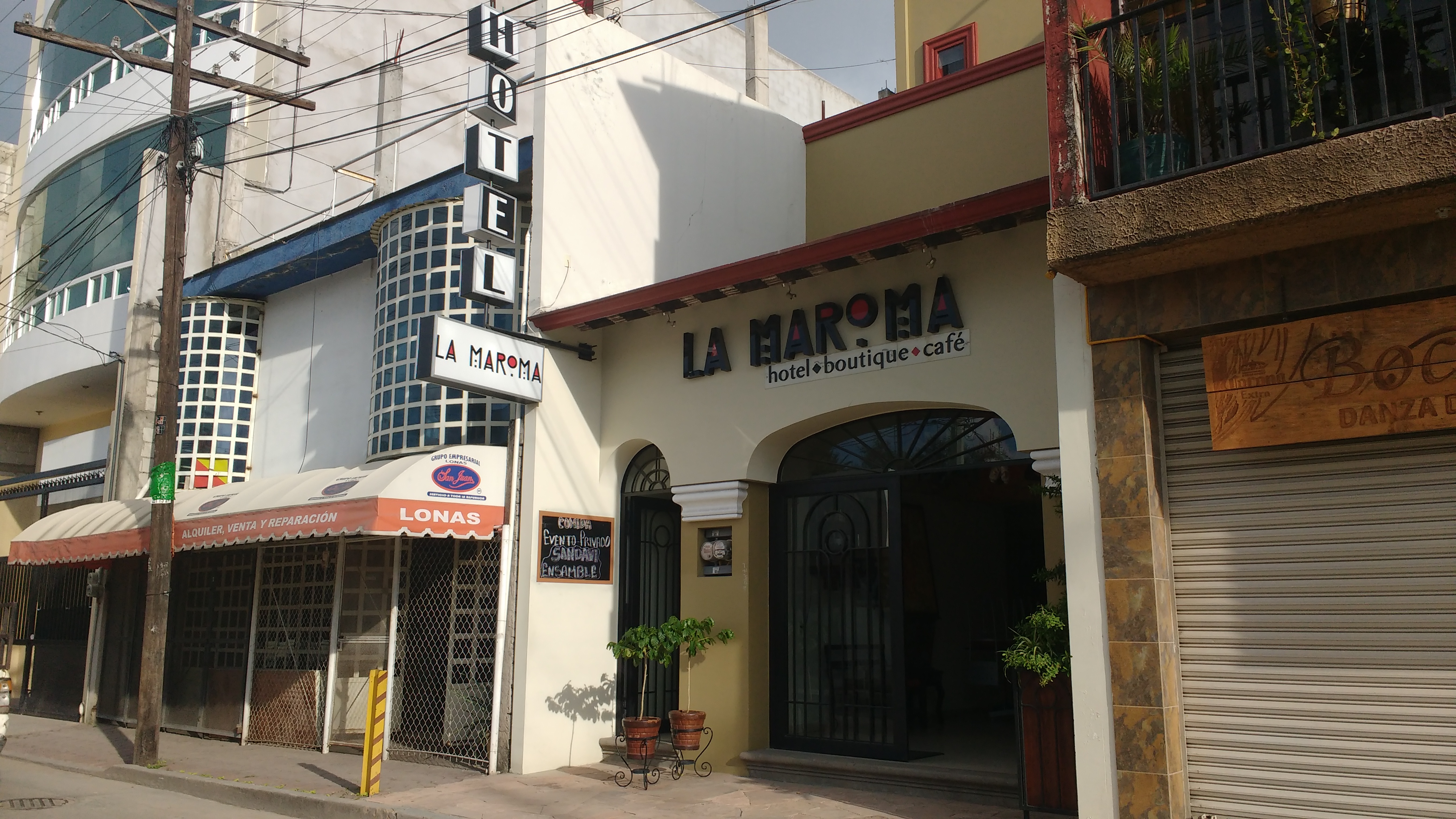 La Maroma, Hotel-Cafe image 1