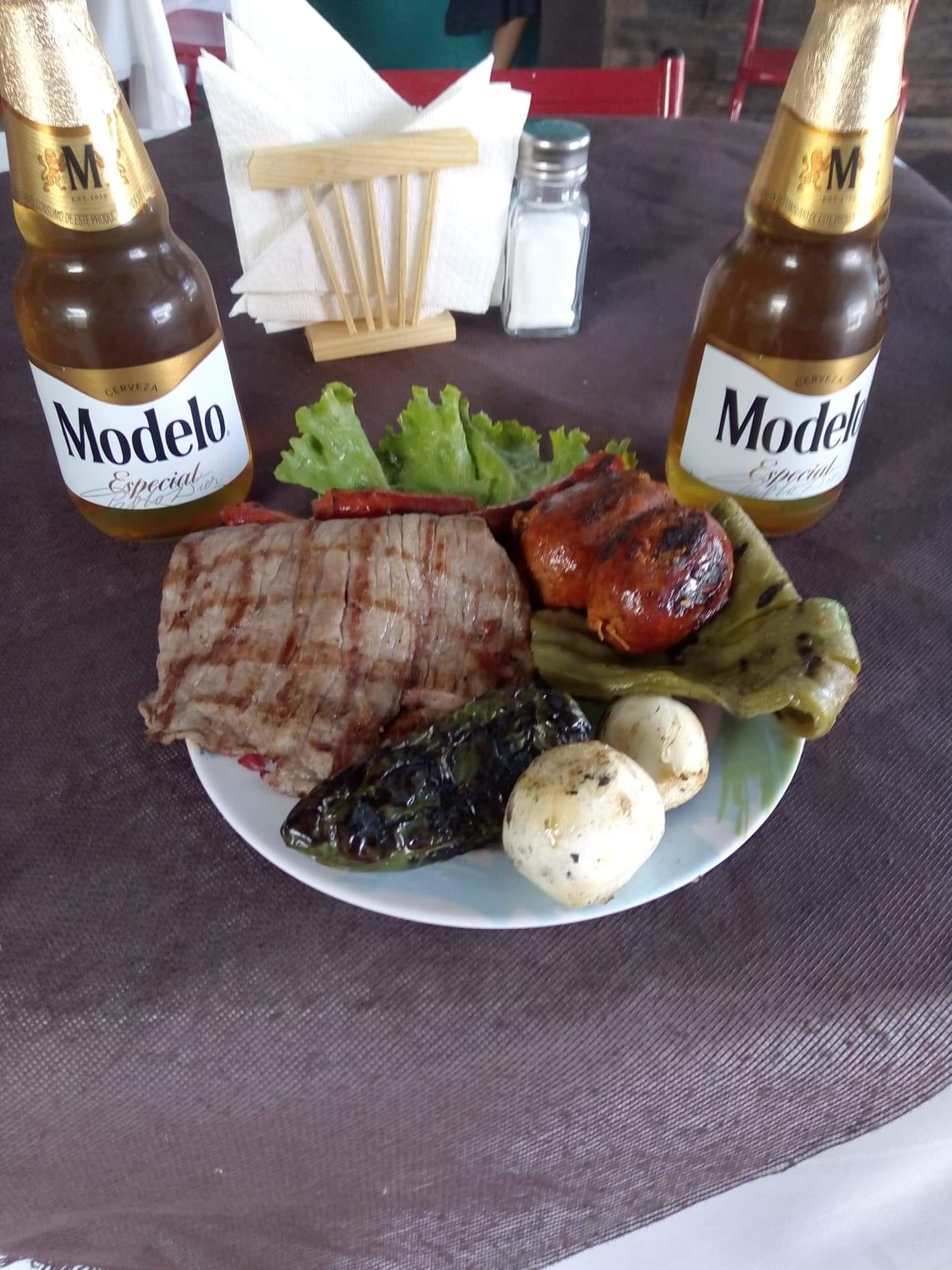 Los Helechos image 8