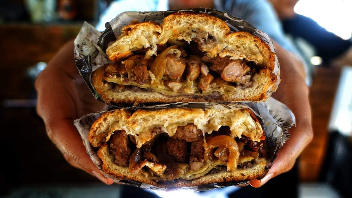 D Victorias Restaurante image 9