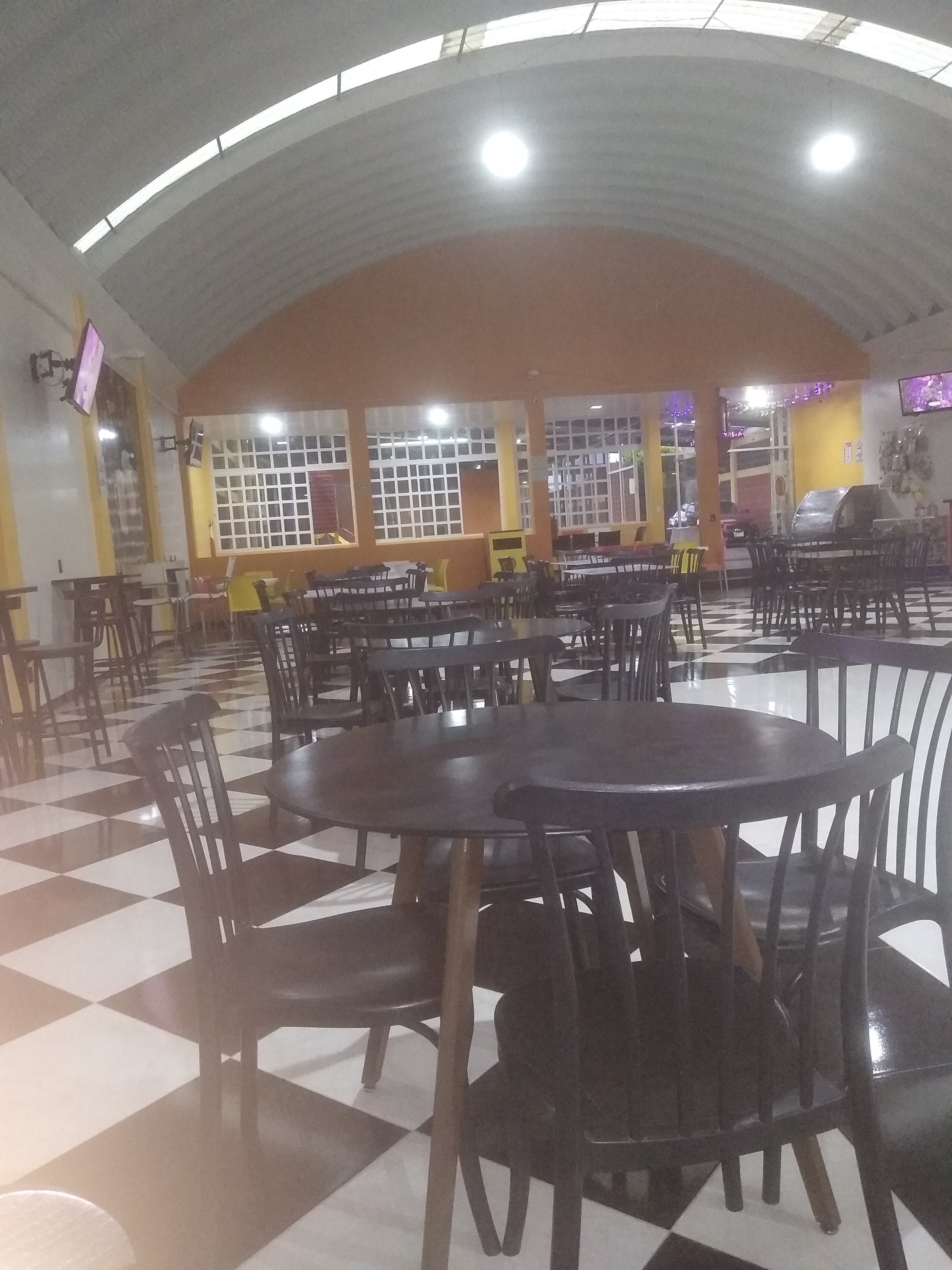 Pizza up's Papalotla image 9