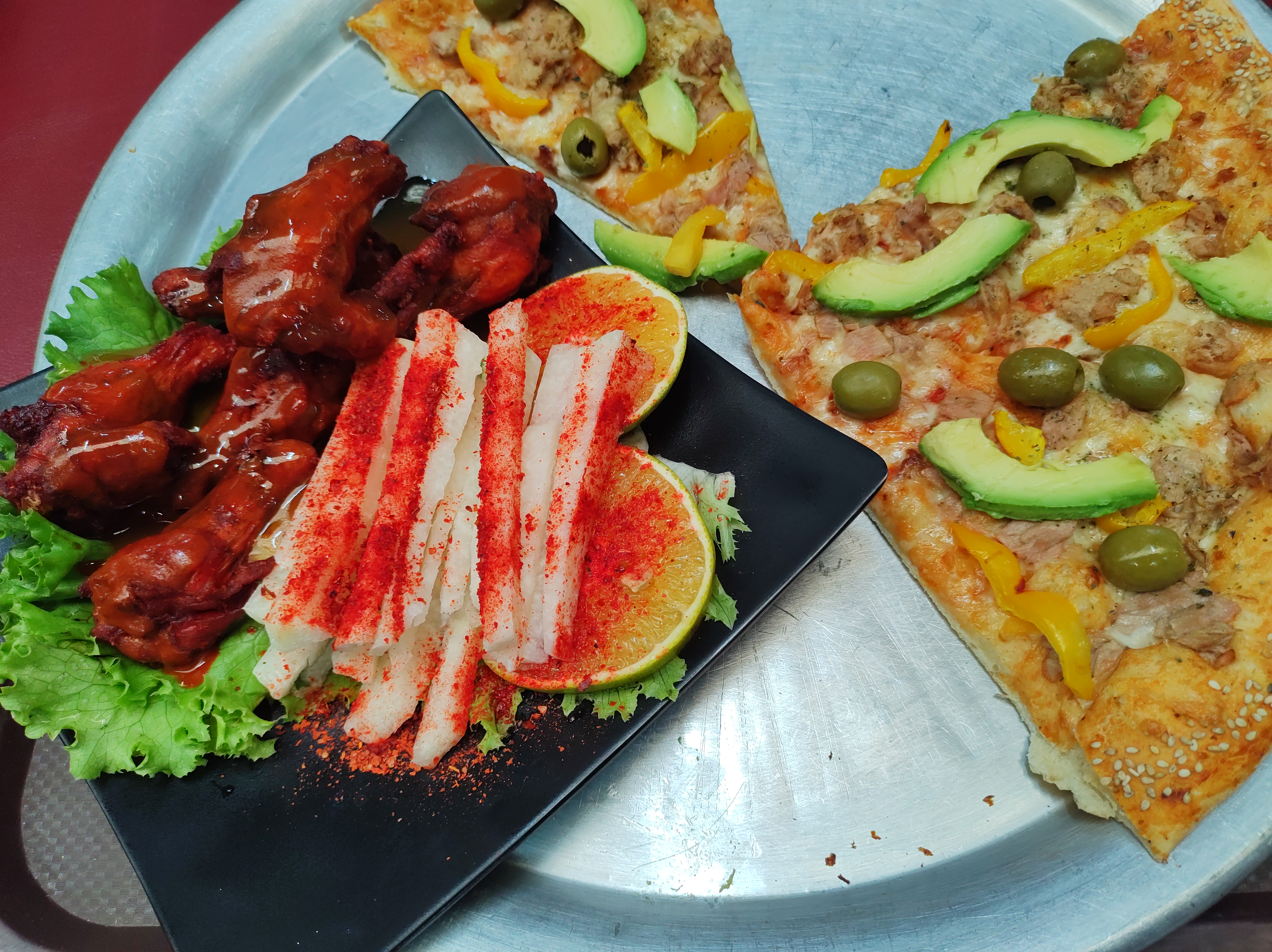 Pizza up's Papalotla image 10